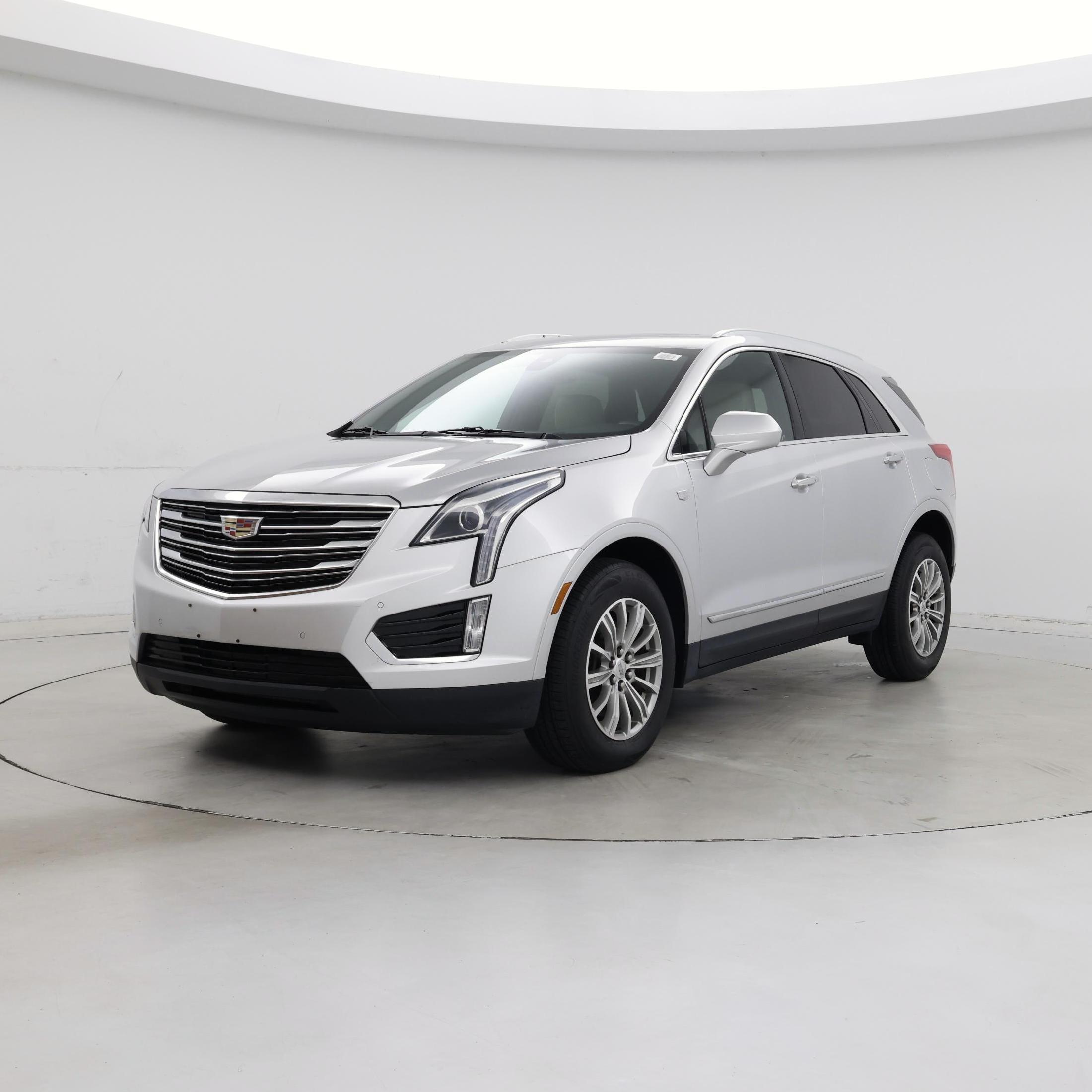 Thumbnail: 2019 Cadillac XT5 - 4