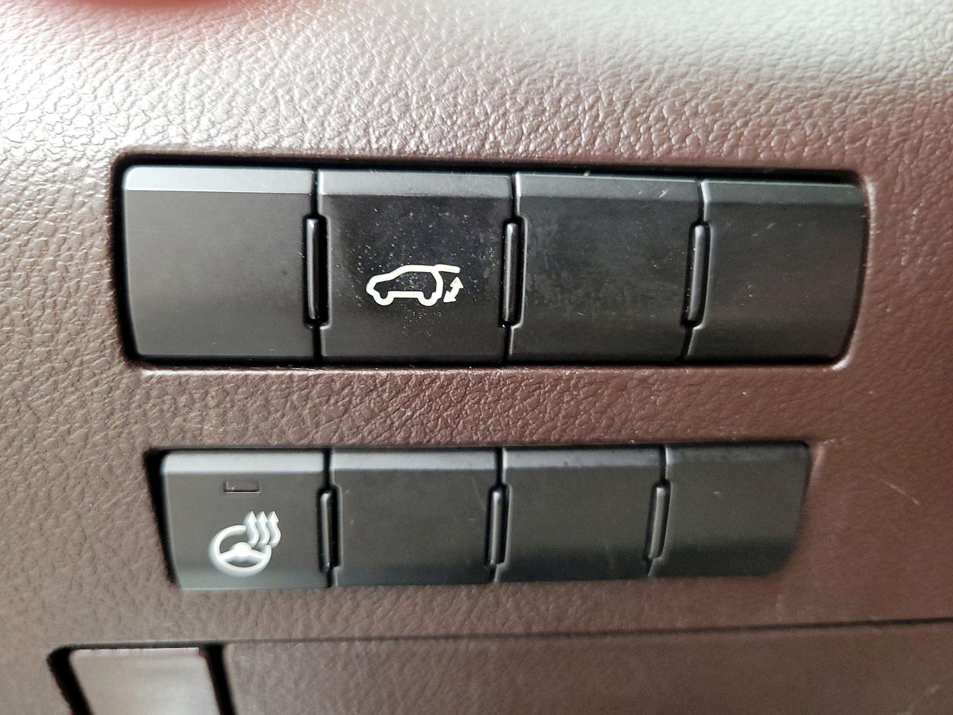 Thumbnail: 2016 Lexus RX - 13