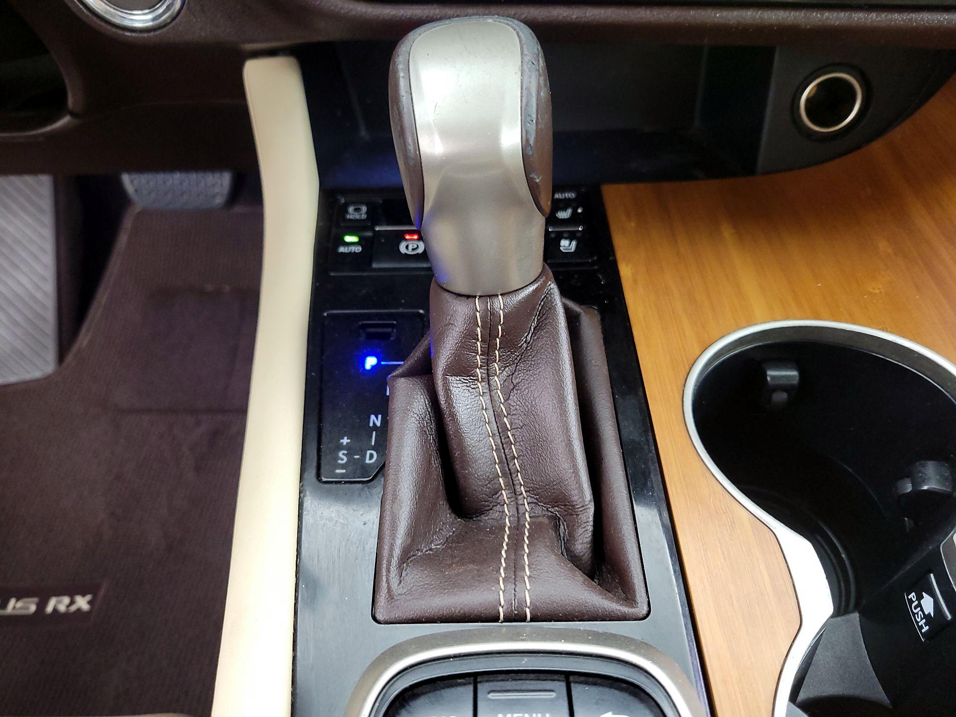 Thumbnail: 2016 Lexus RX - 17