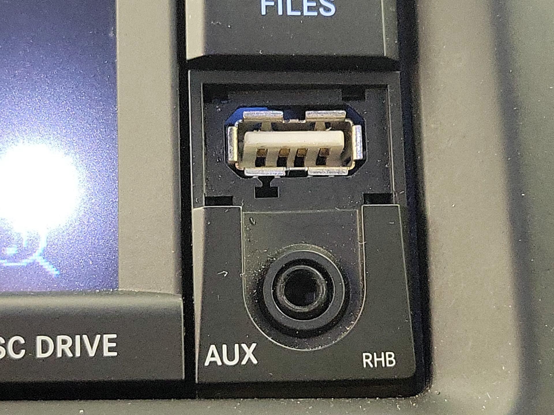 Thumbnail: 2019 Dodge Grand Caravan - 19