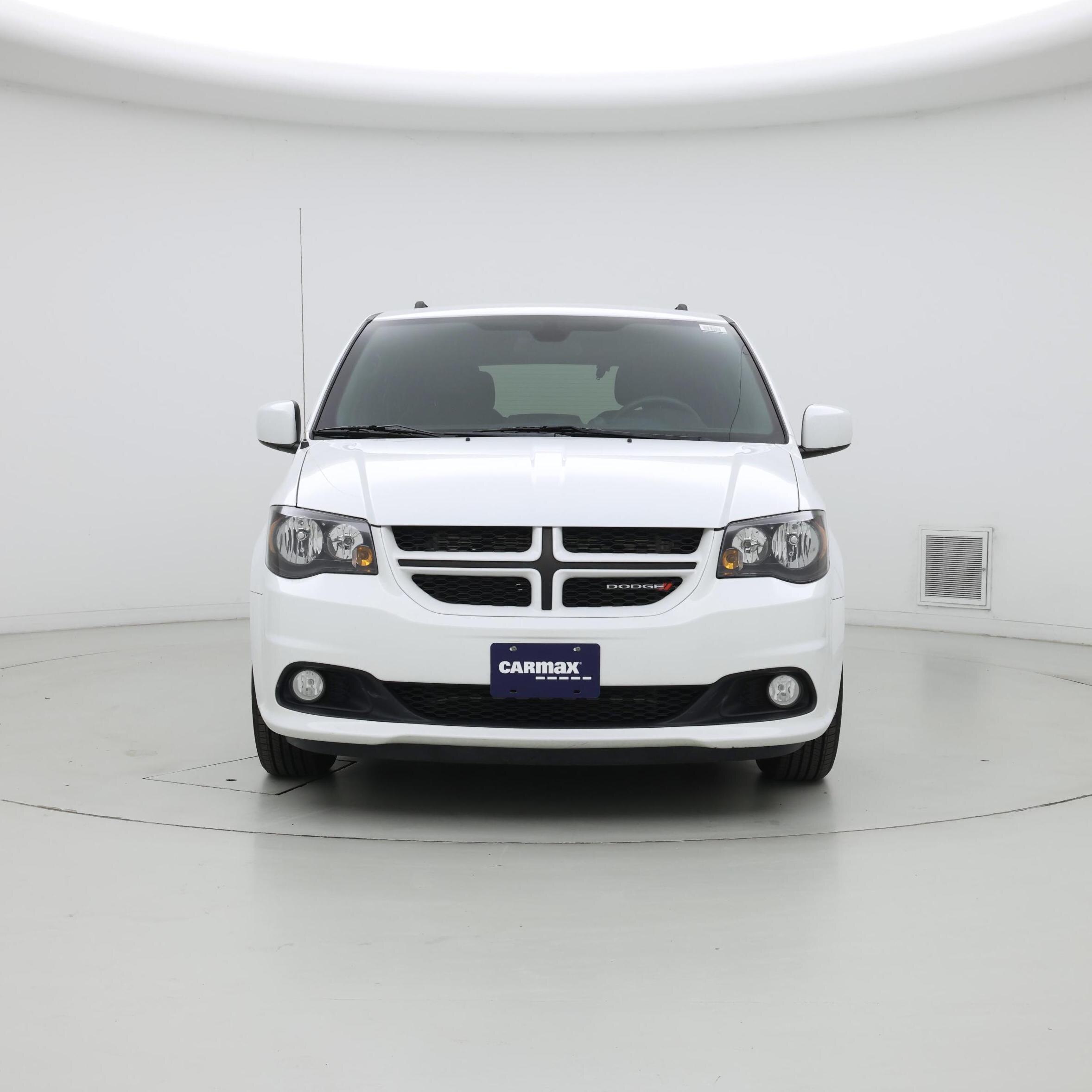 Thumbnail: 2019 Dodge Grand Caravan - 5