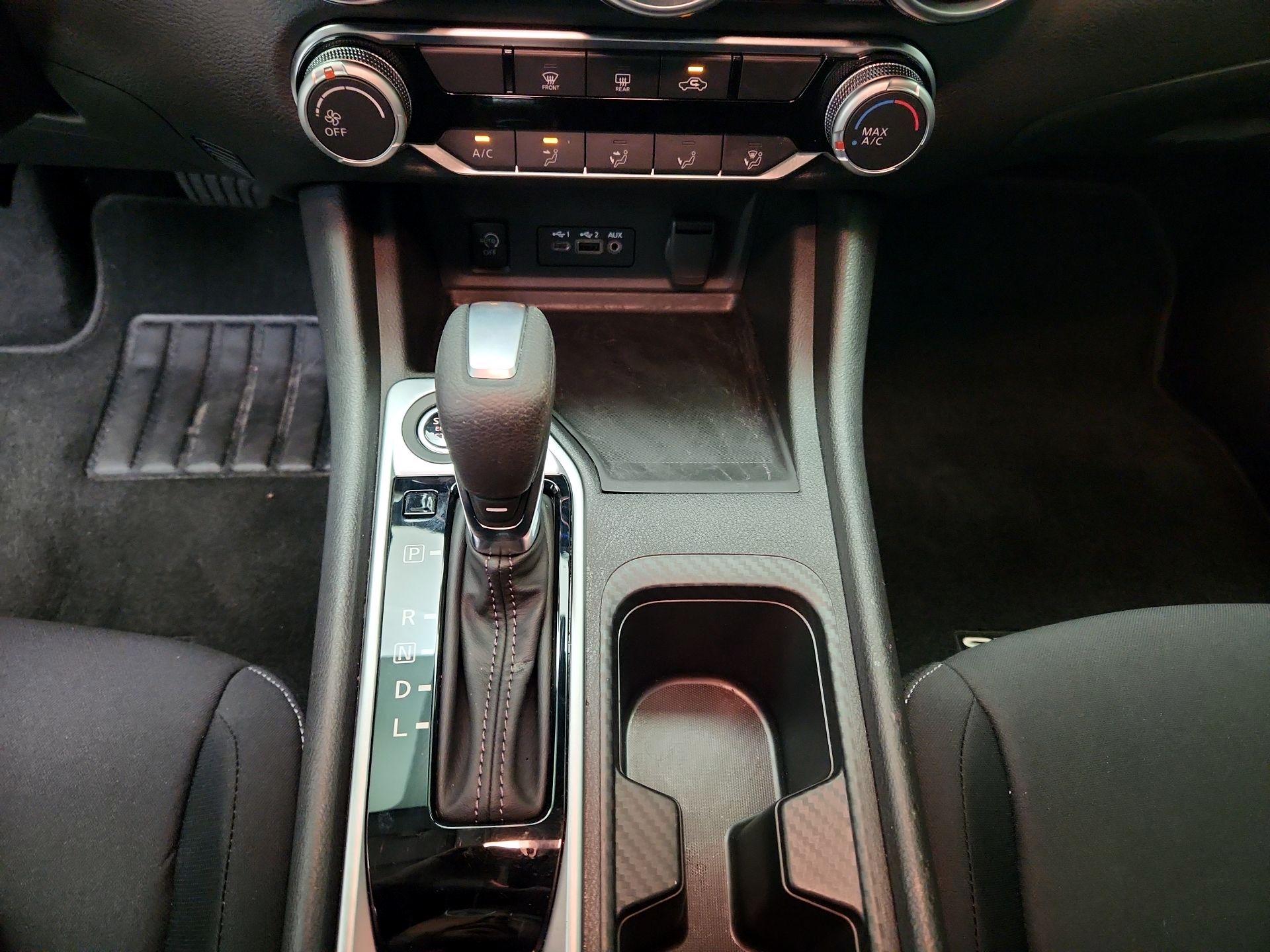 Thumbnail: 2024 Nissan Sentra - 17