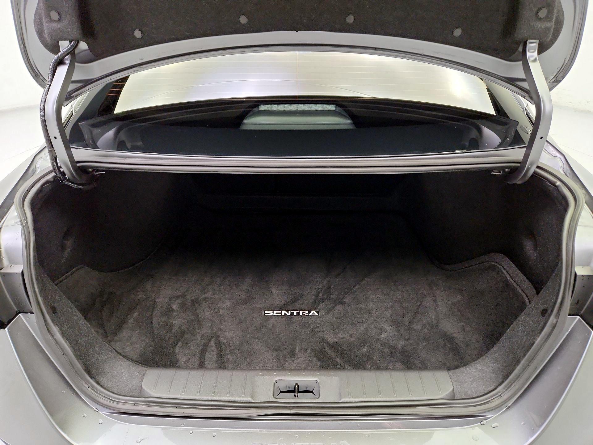 Thumbnail: 2024 Nissan Sentra - 20