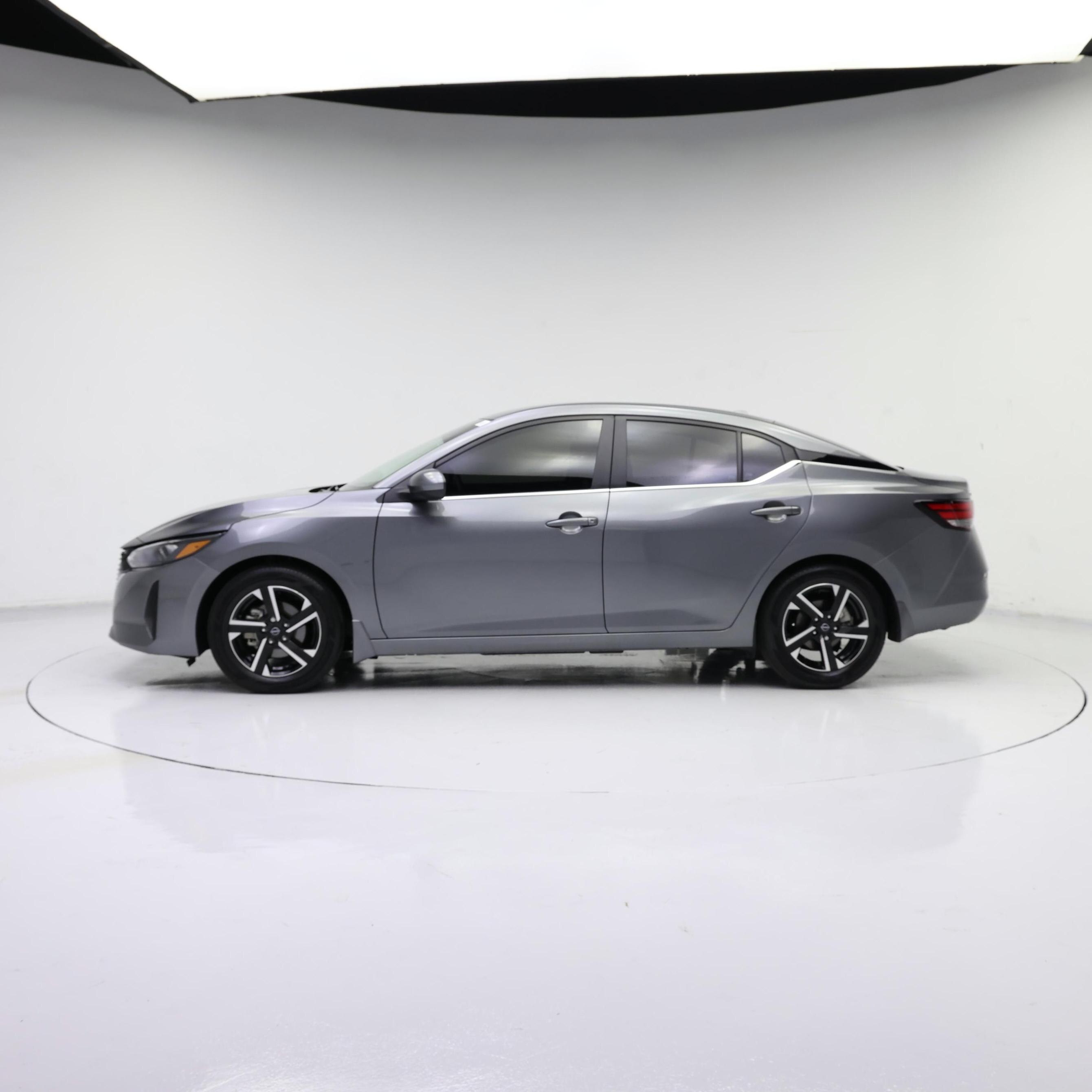 Thumbnail: 2024 Nissan Sentra - 3