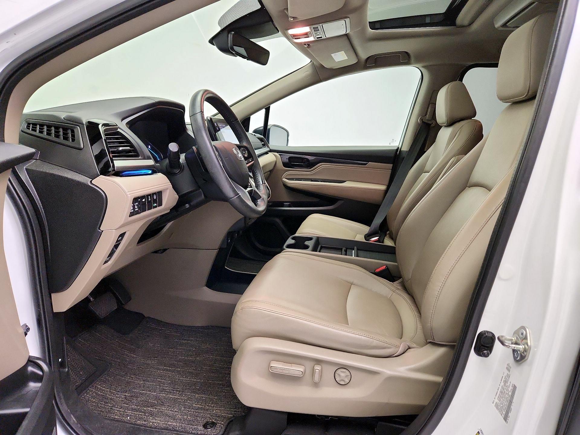 Thumbnail: 2021 Honda Odyssey - 11