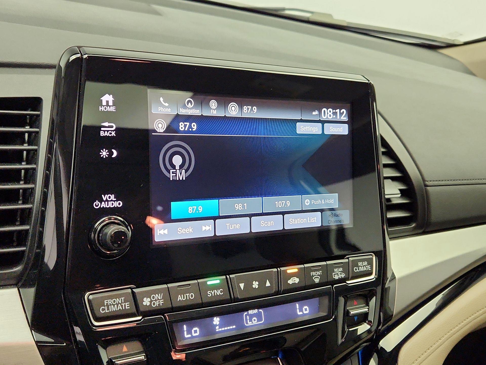 Thumbnail: 2021 Honda Odyssey - 16