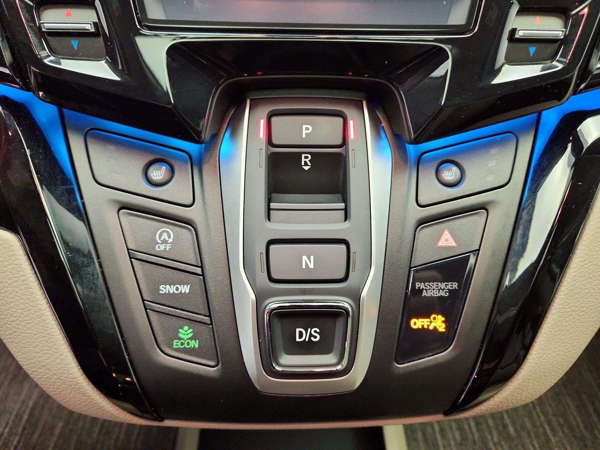 Thumbnail: 2021 Honda Odyssey - 18