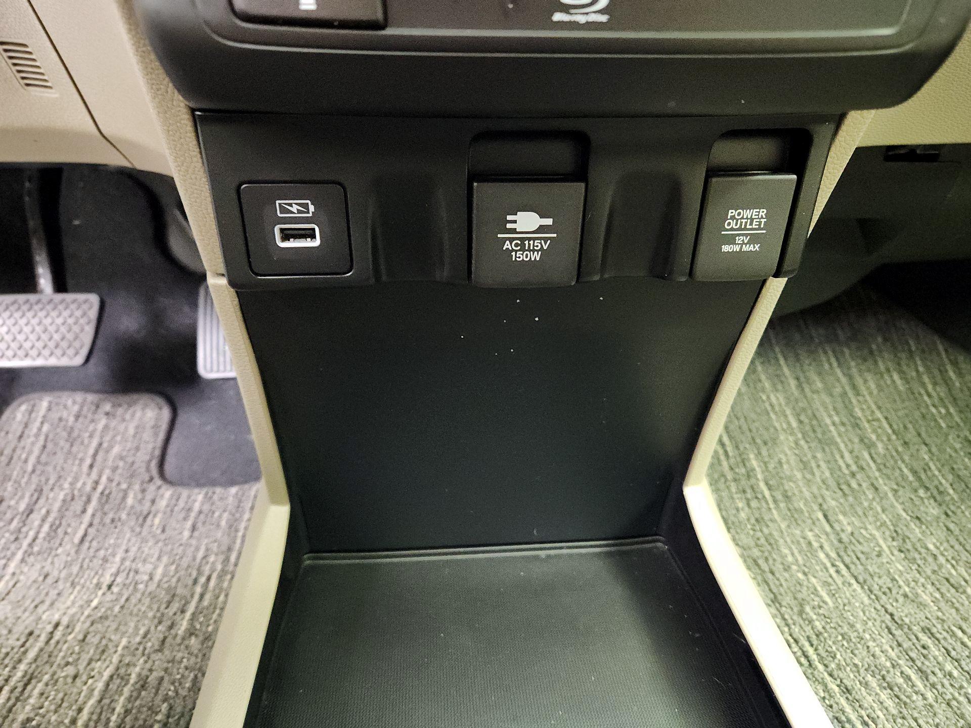 Thumbnail: 2021 Honda Odyssey - 19