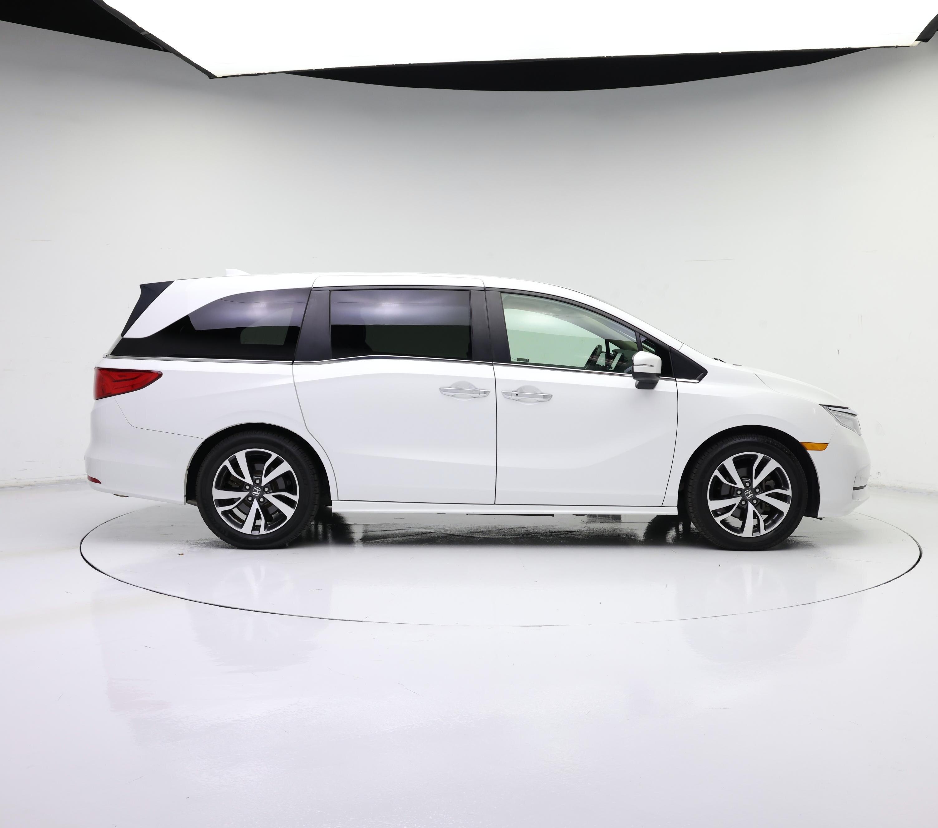 Thumbnail: 2021 Honda Odyssey - 7