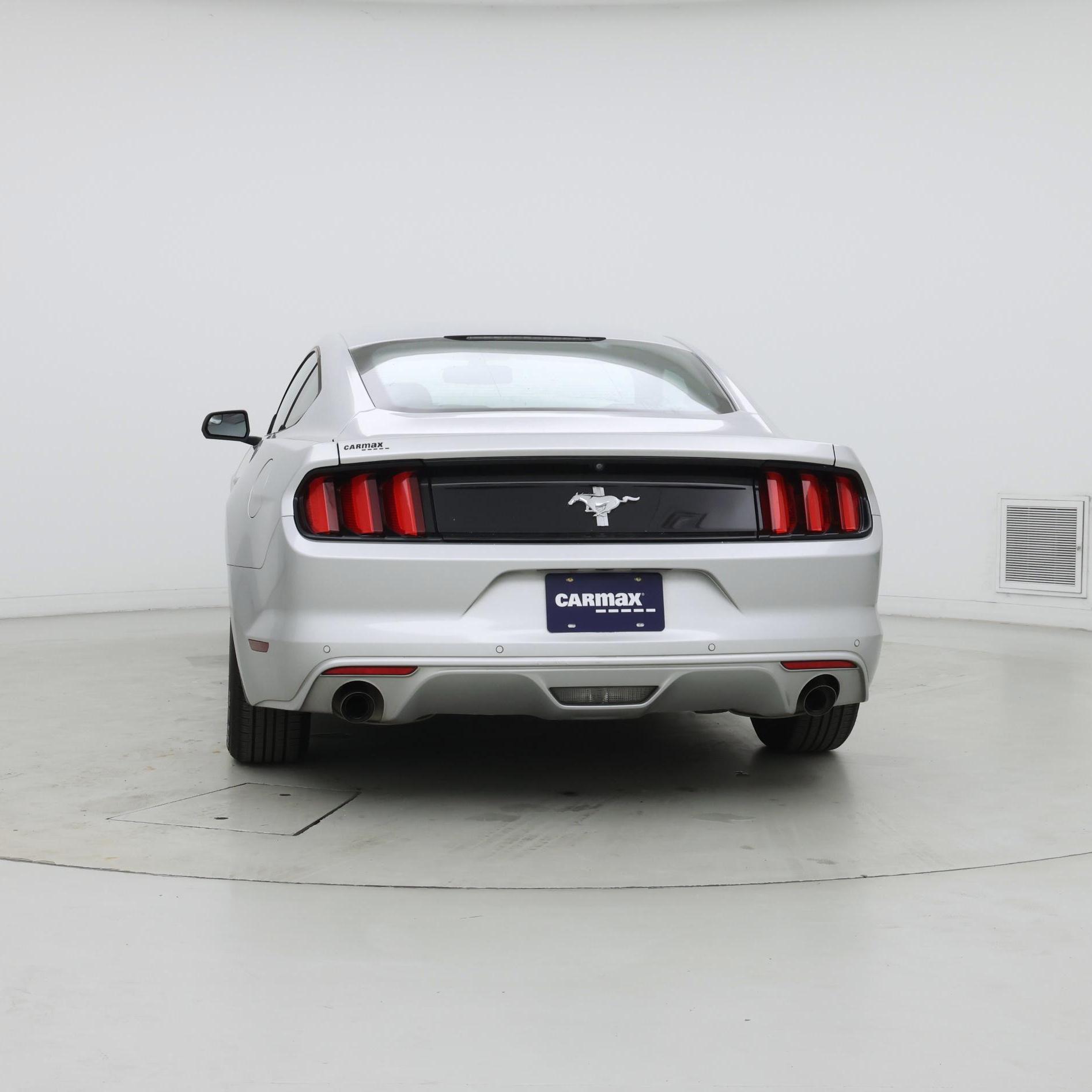 Thumbnail: 2017 Ford Mustang - 6