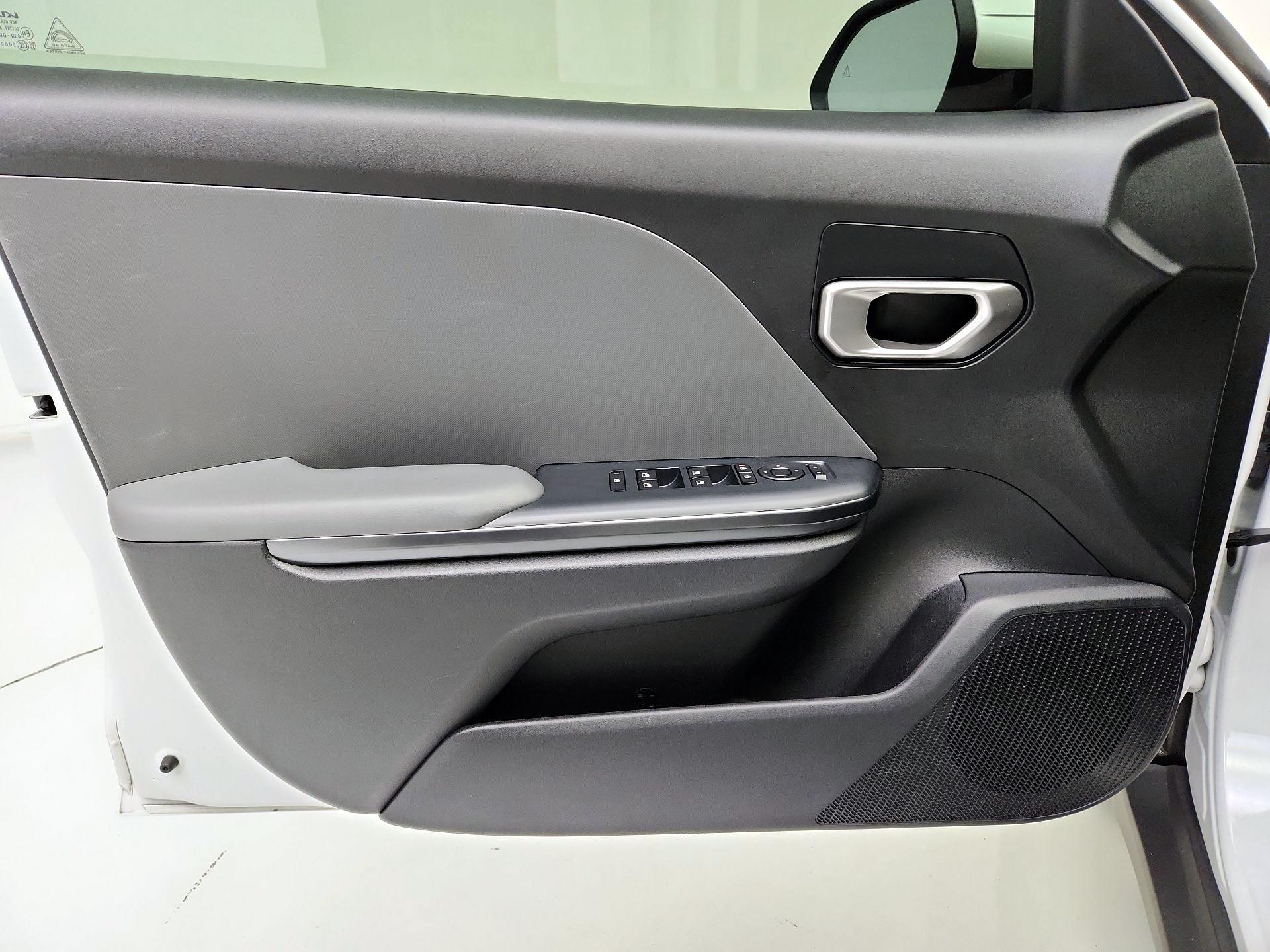 Thumbnail: 2025 Kia K4 - 12