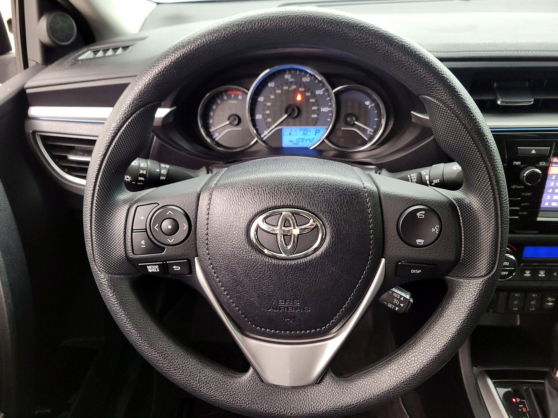 Thumbnail: 2014 Toyota Corolla - 10
