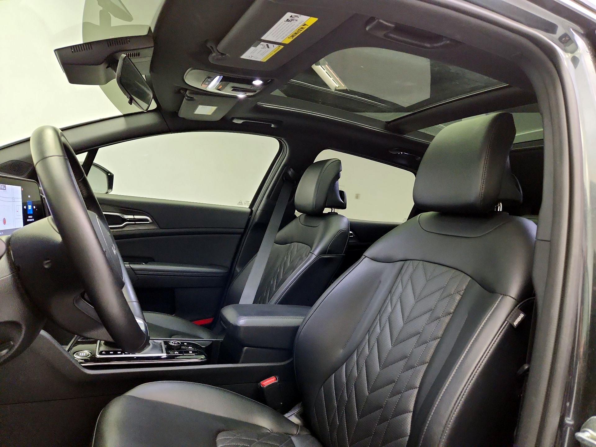 Thumbnail: 2023 Kia Sportage - 20