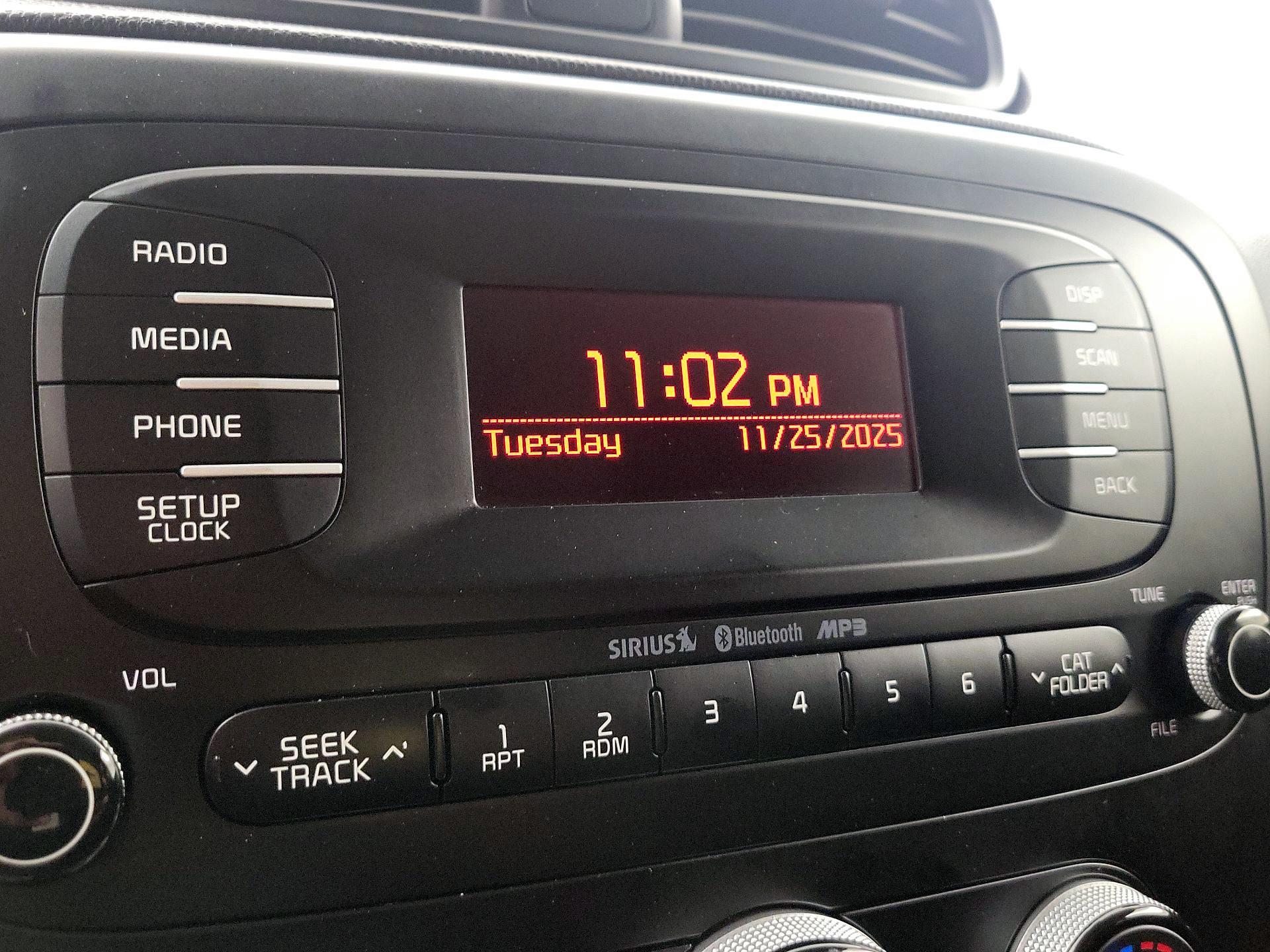 Thumbnail: 2015 Kia Soul - 14