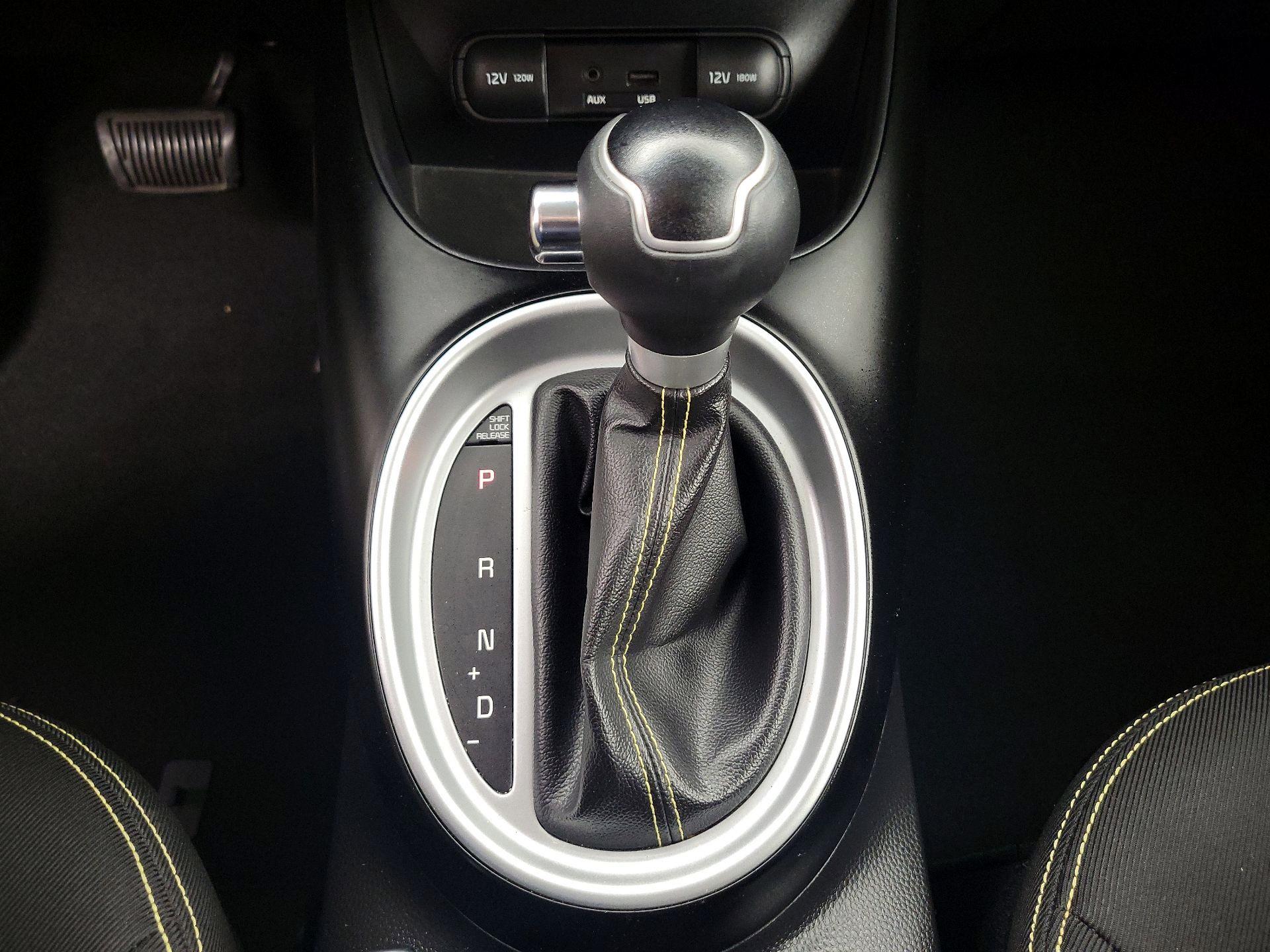 Thumbnail: 2015 Kia Soul - 16