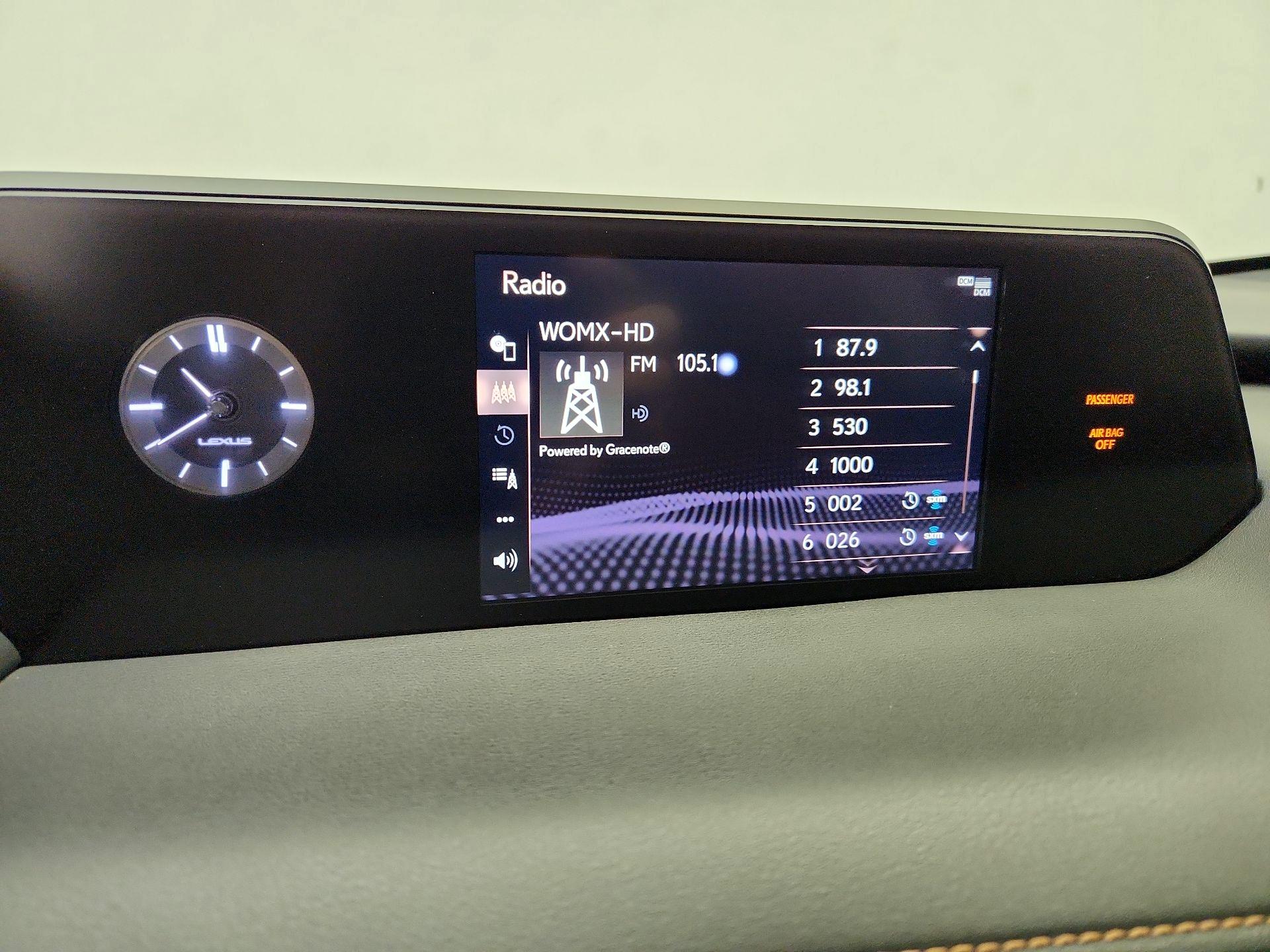 Thumbnail: 2022 Lexus UX - 16