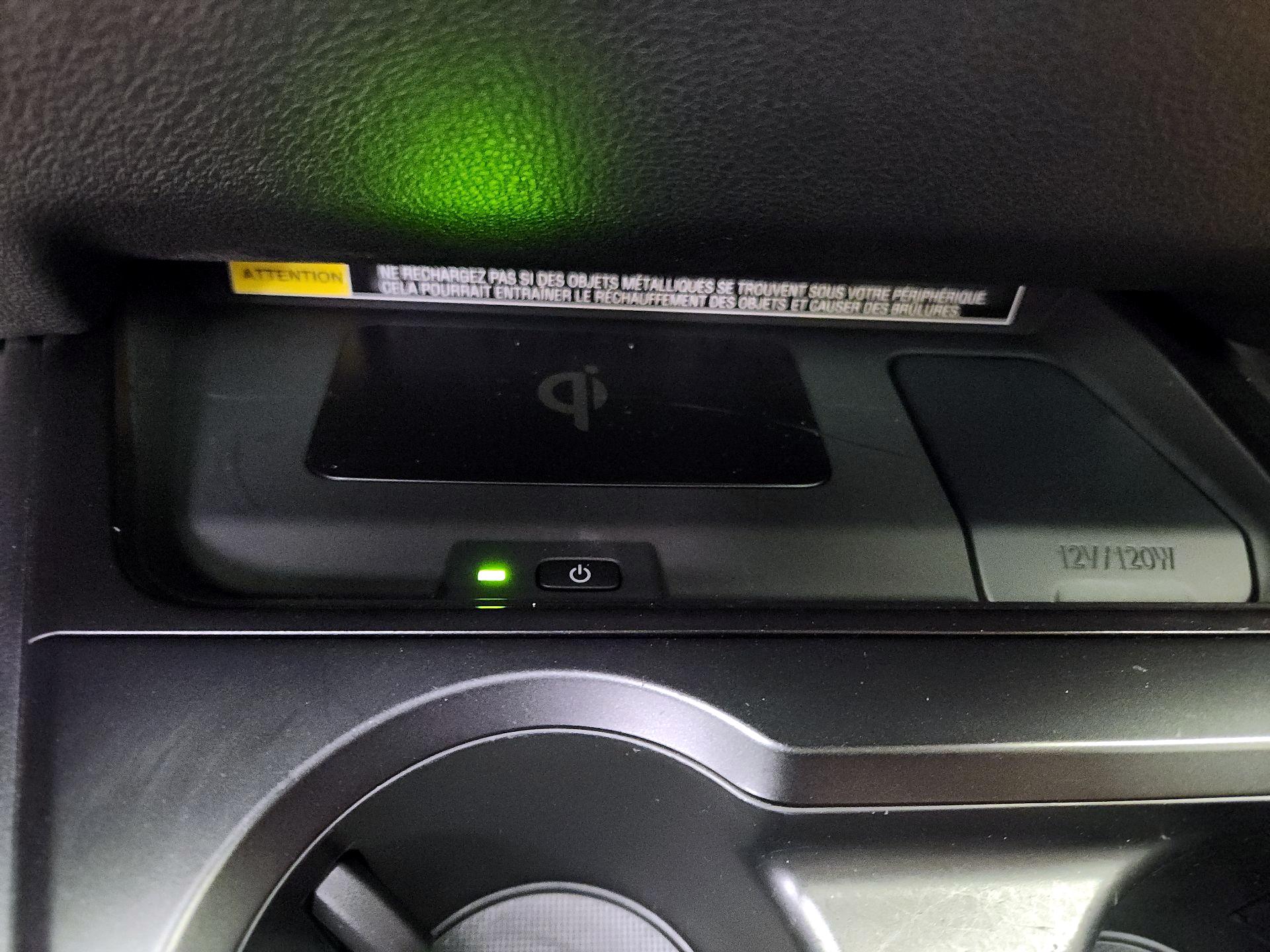 Thumbnail: 2022 Lexus UX - 19