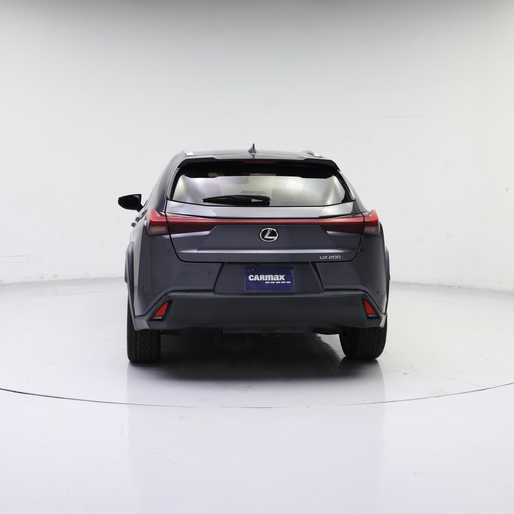 Thumbnail: 2022 Lexus UX - 6