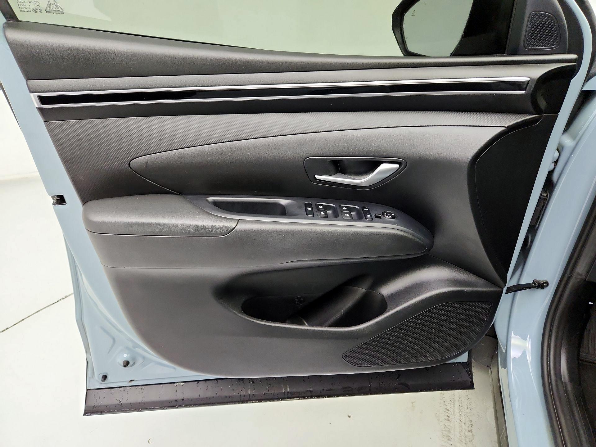 Thumbnail: 2022 Hyundai Santa Cruz - 12