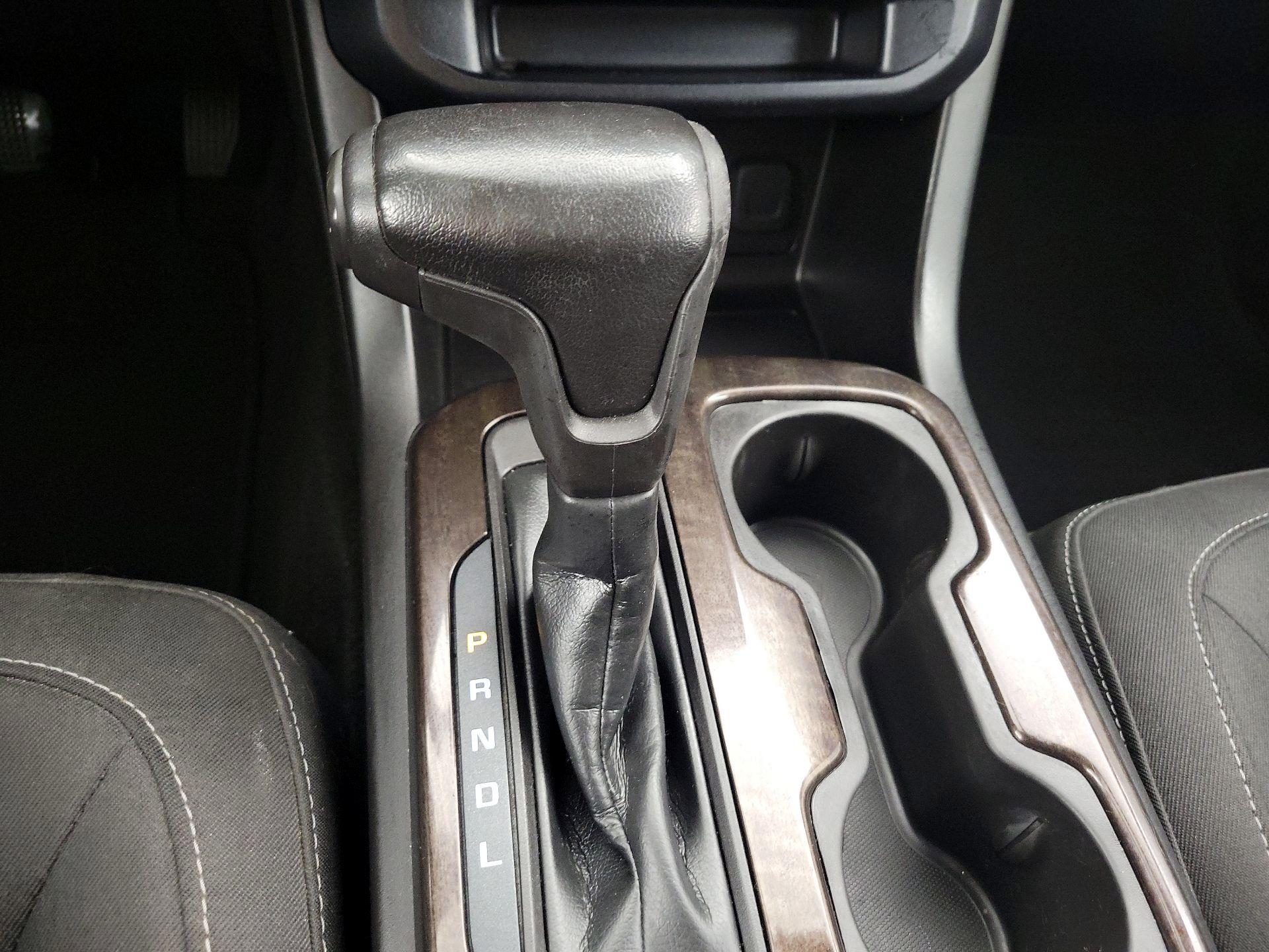 Thumbnail: 2018 GMC Canyon - 17