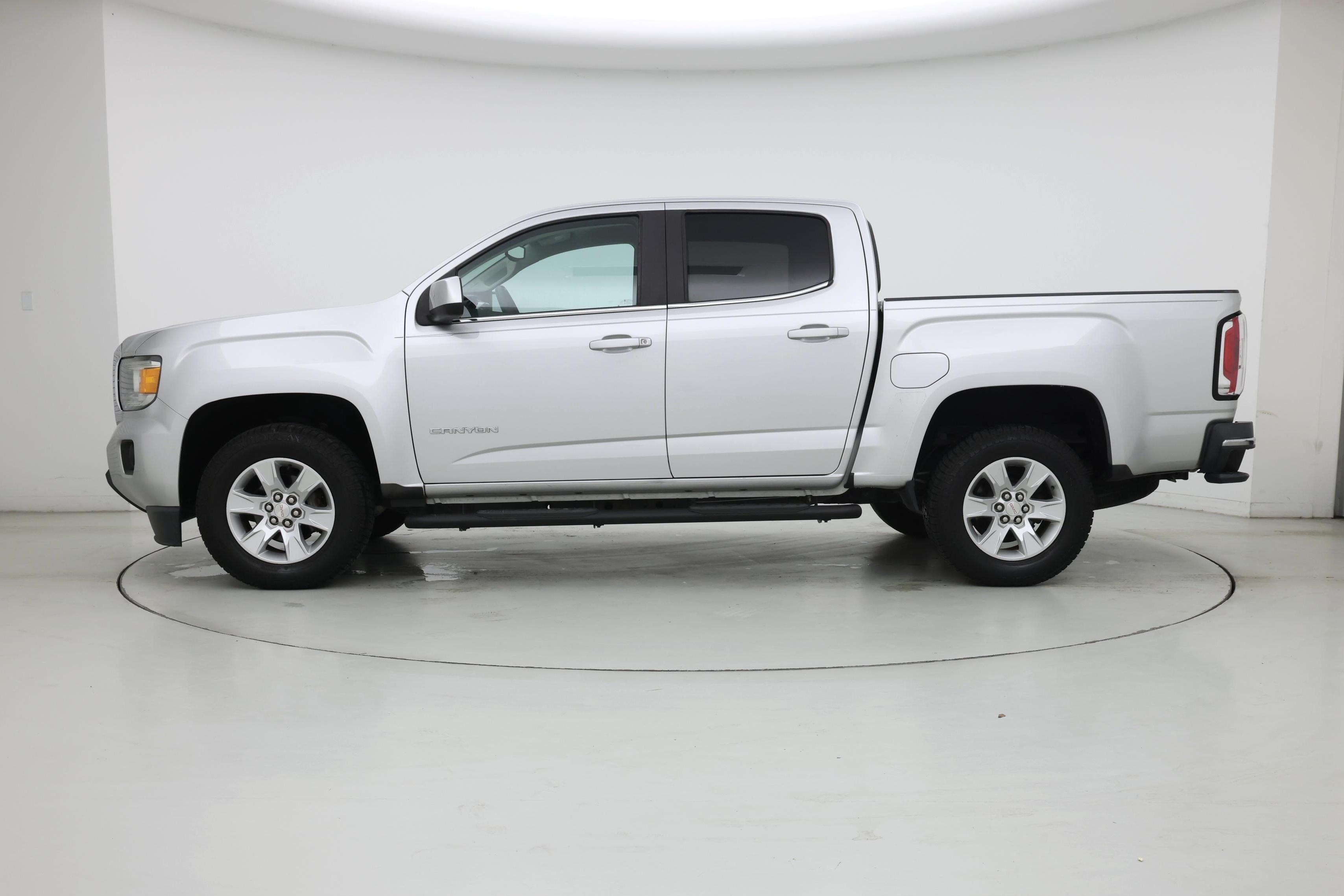 Thumbnail: 2018 GMC Canyon - 3