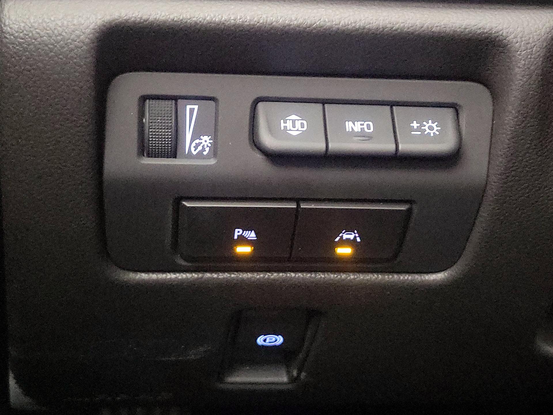 Thumbnail: 2018 Cadillac ATS - 13