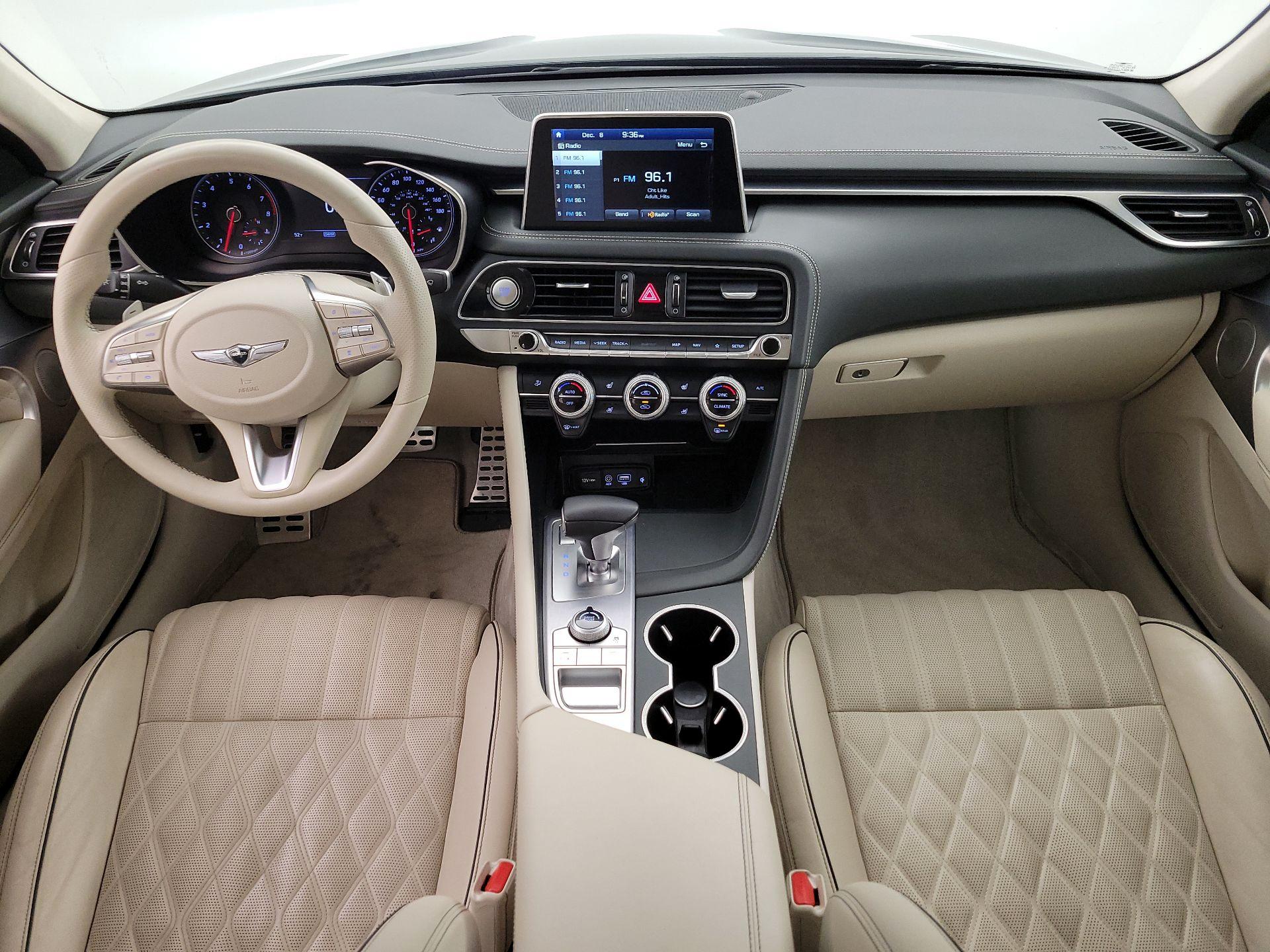 Thumbnail: 2019 Genesis G70 - 9