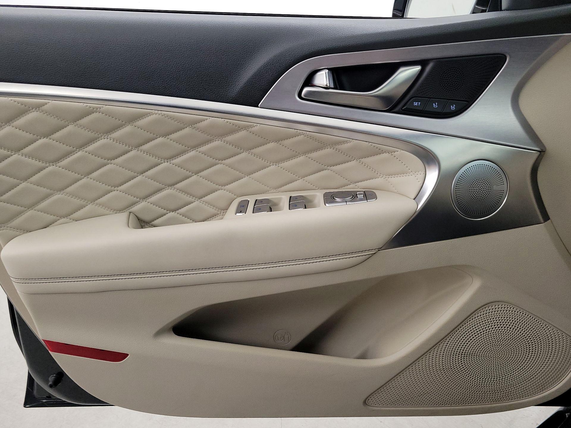 Thumbnail: 2019 Genesis G70 - 12