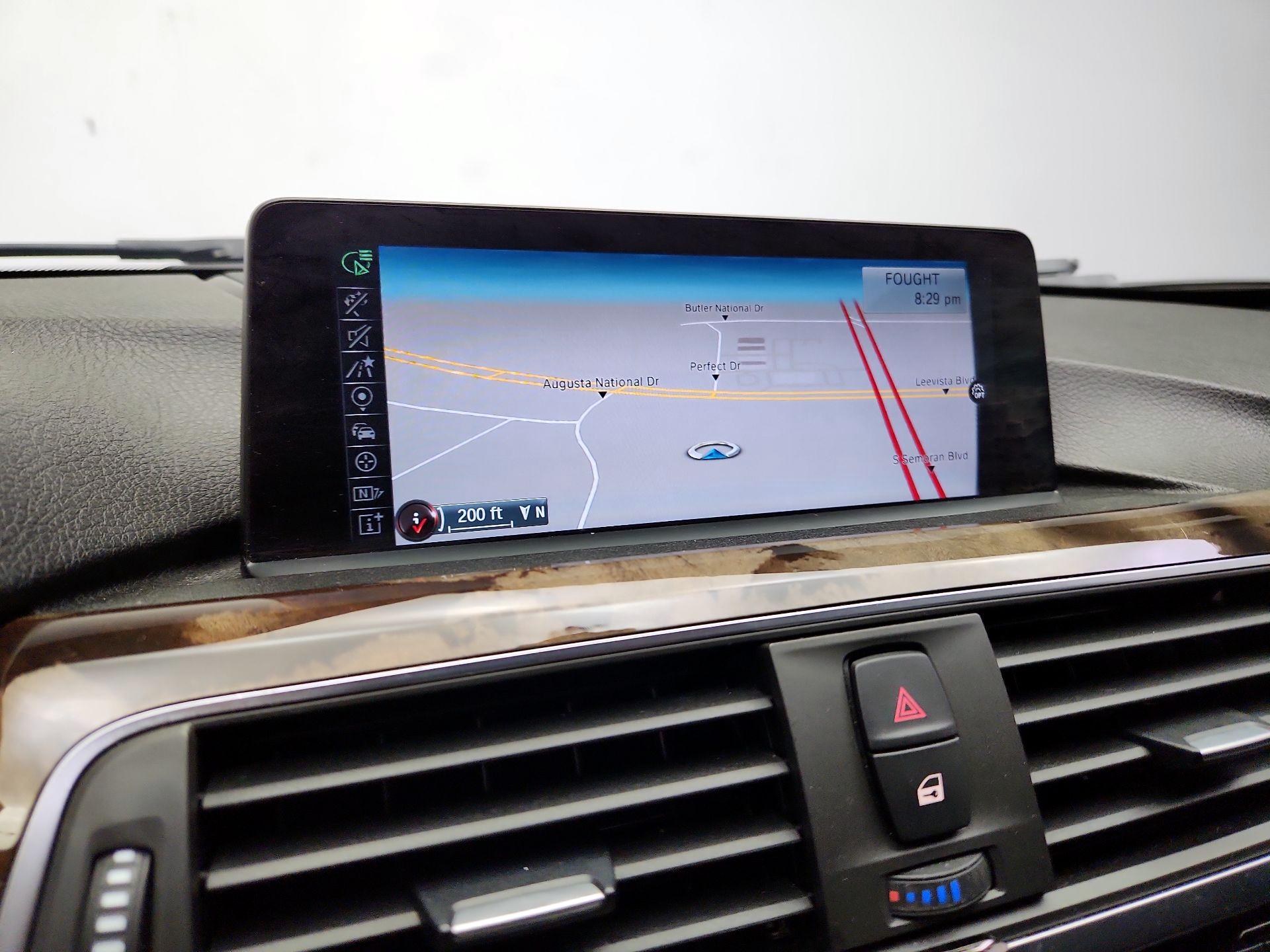 Thumbnail: 2016 BMW 3 Series - 14