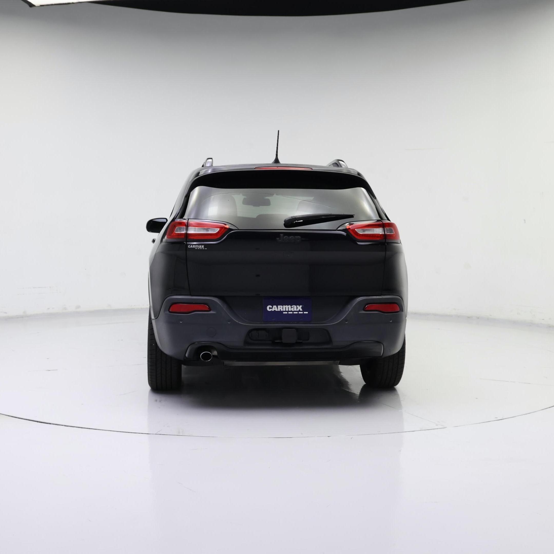 Thumbnail: 2017 Jeep Cherokee - 6