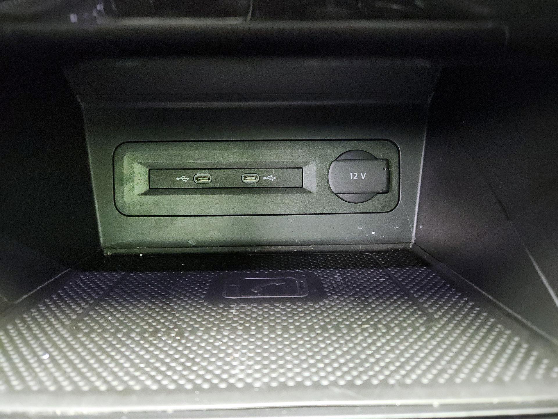 Thumbnail: 2021 Volkswagen Atlas - 19