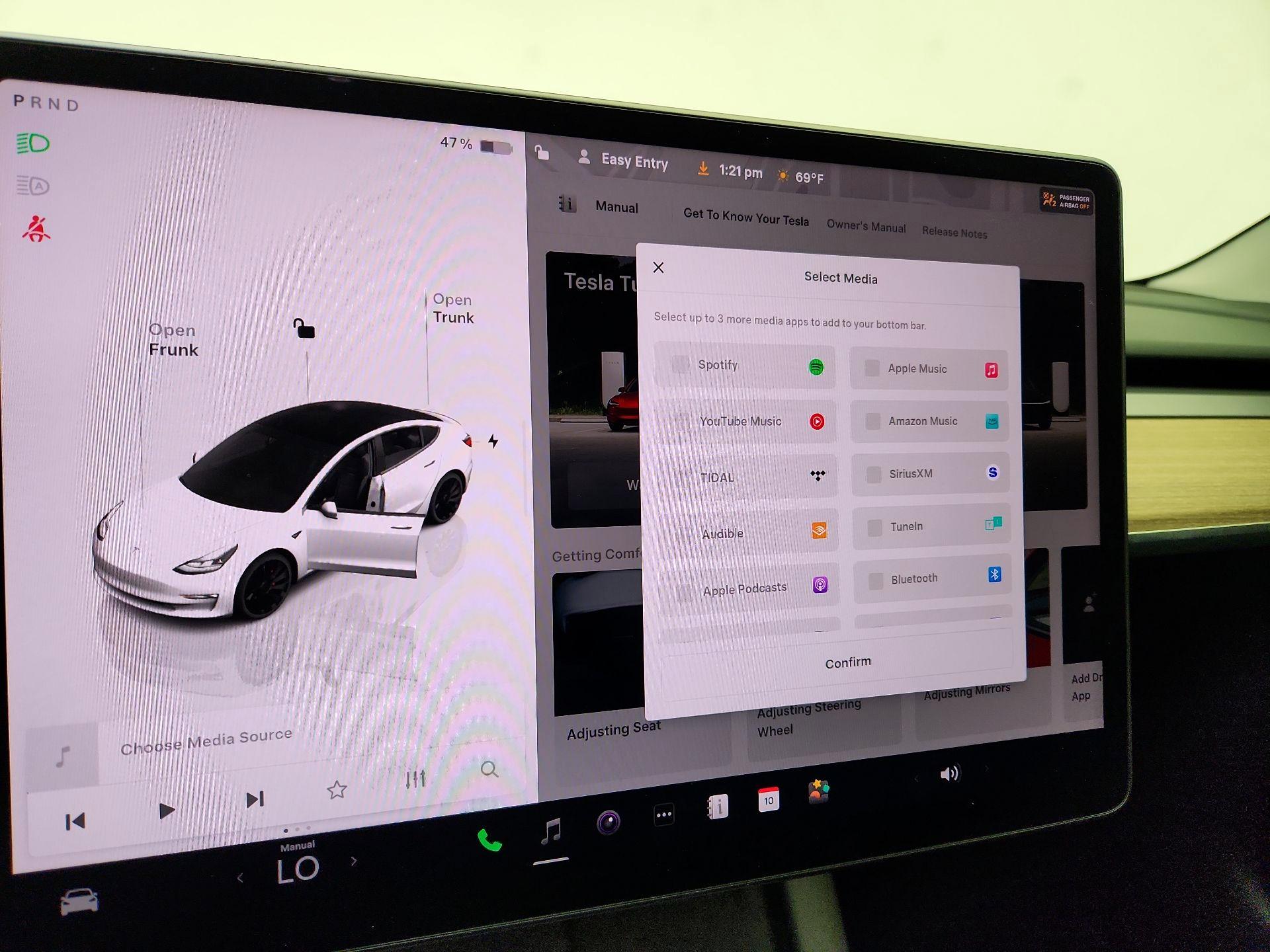 Thumbnail: 2023 Tesla Model 3 - 16
