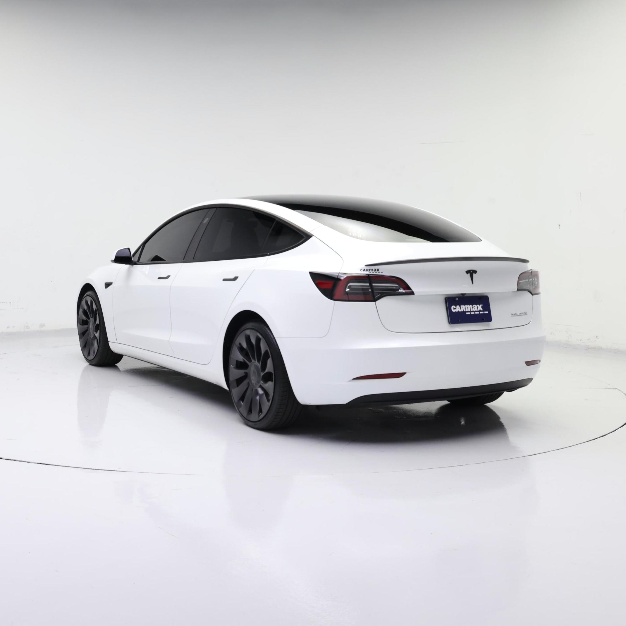 Thumbnail: 2023 Tesla Model 3 - 2