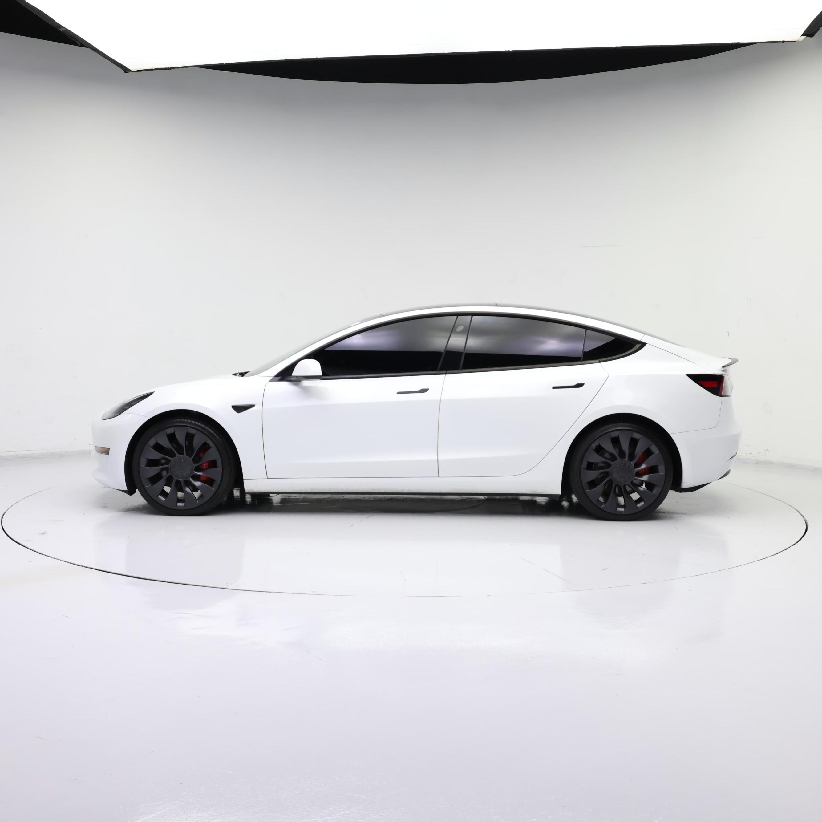 Thumbnail: 2023 Tesla Model 3 - 3