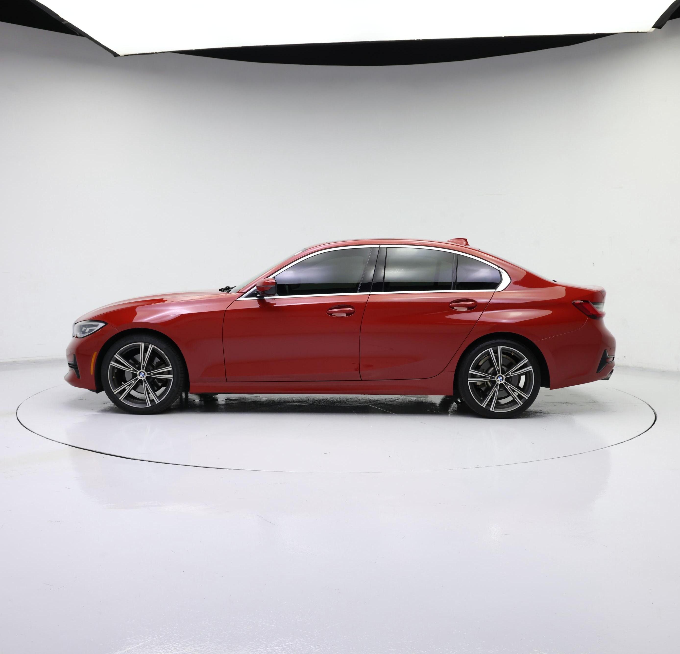 Thumbnail: 2021 BMW 3 Series - 3