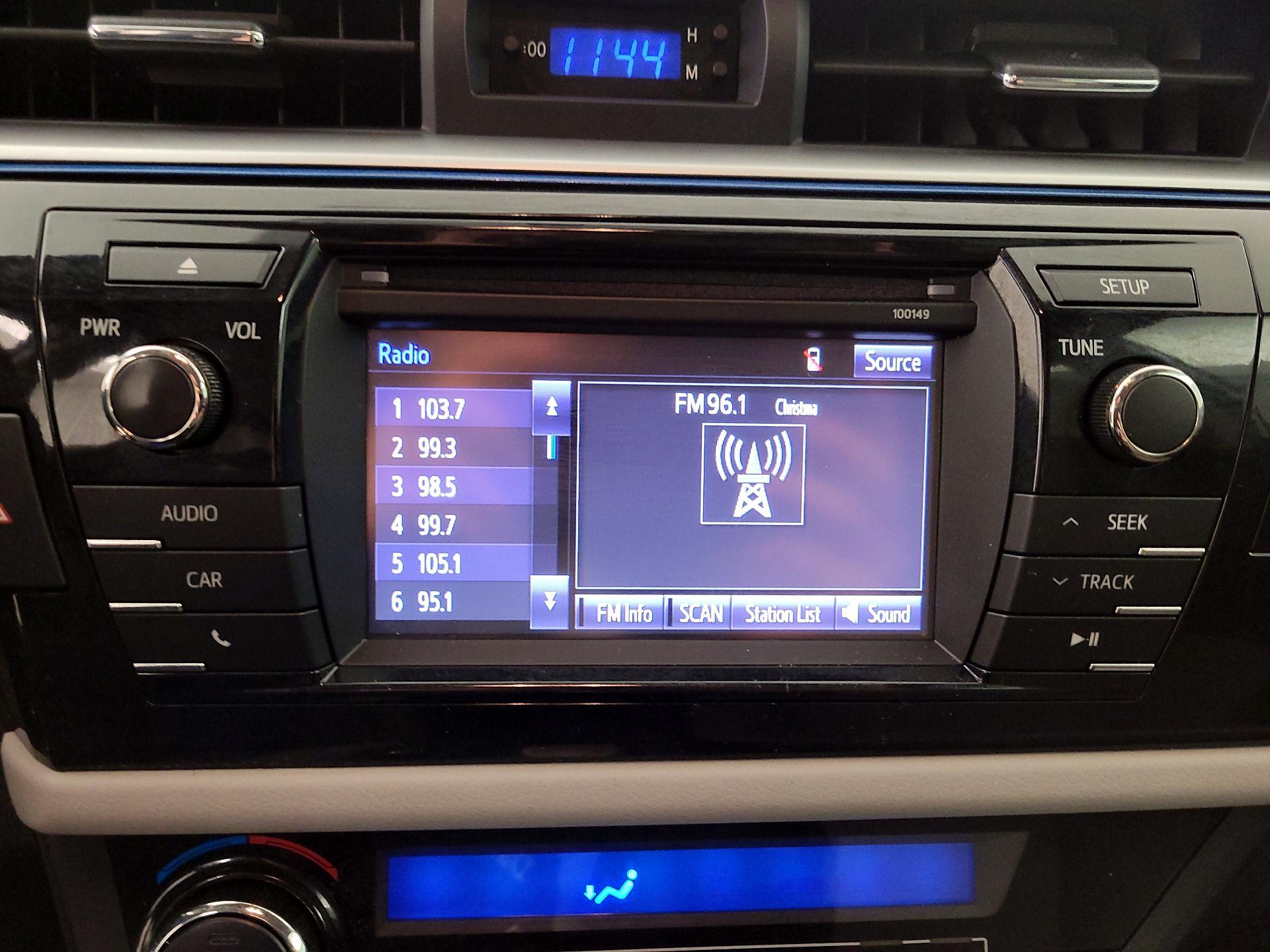 Thumbnail: 2014 Toyota Corolla - 15