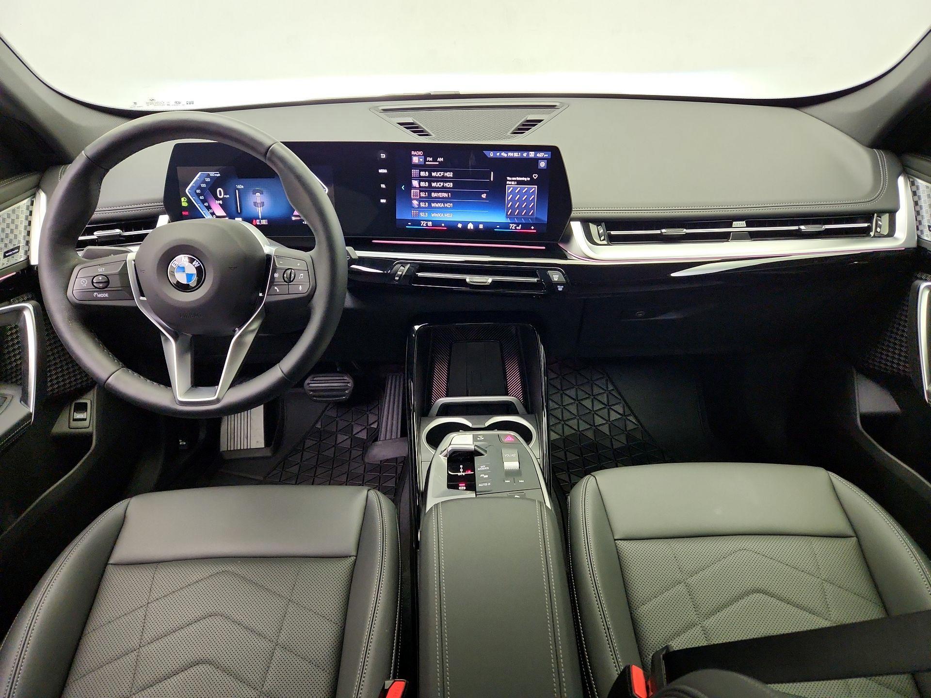 Thumbnail: 2025 BMW X1 - 9