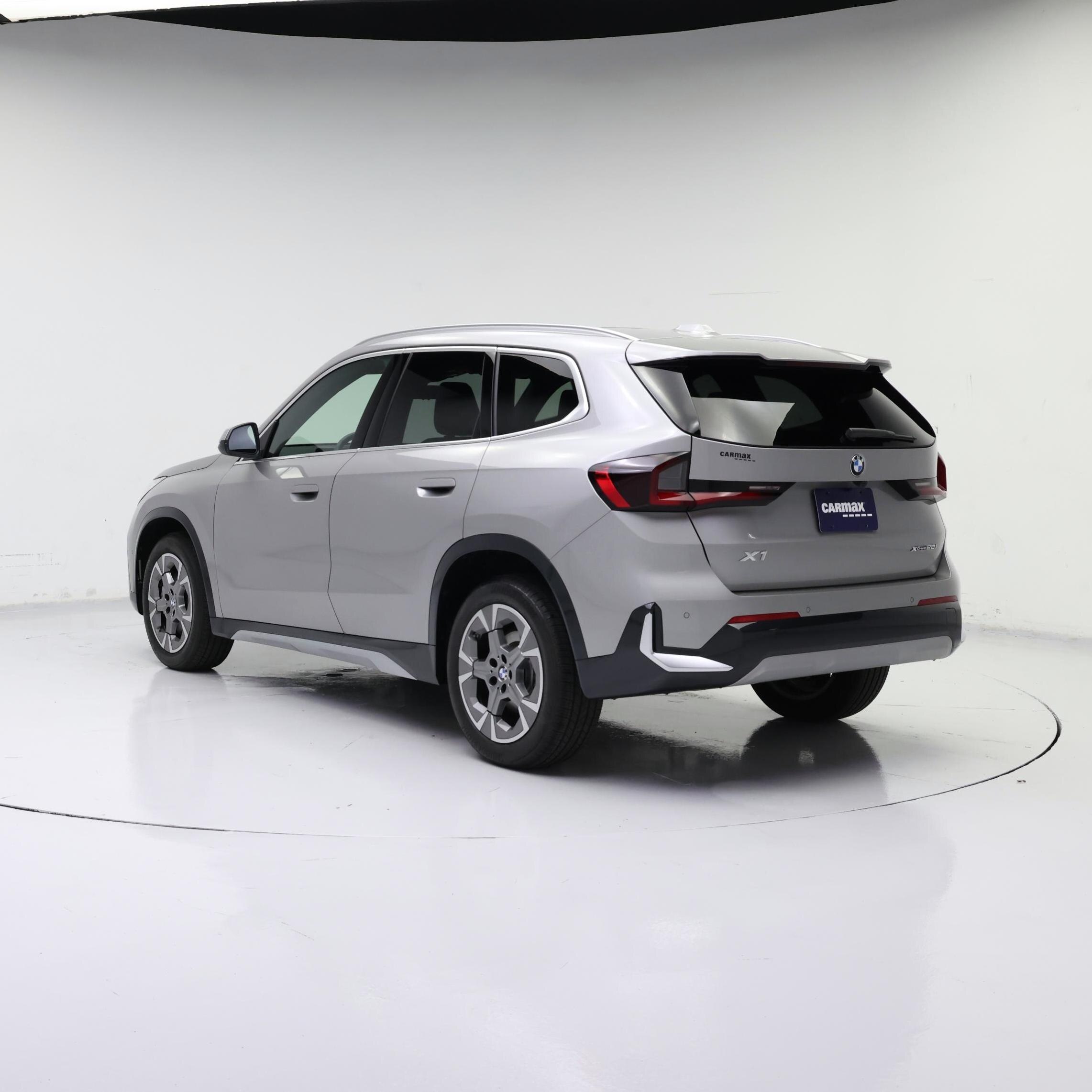 Thumbnail: 2025 BMW X1 - 2