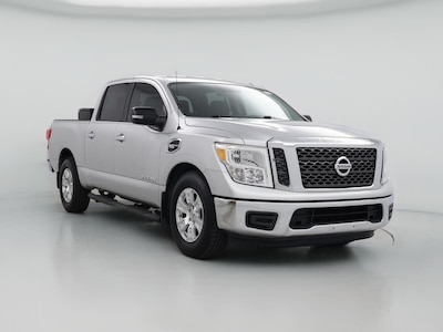 2017 Nissan Titan SV