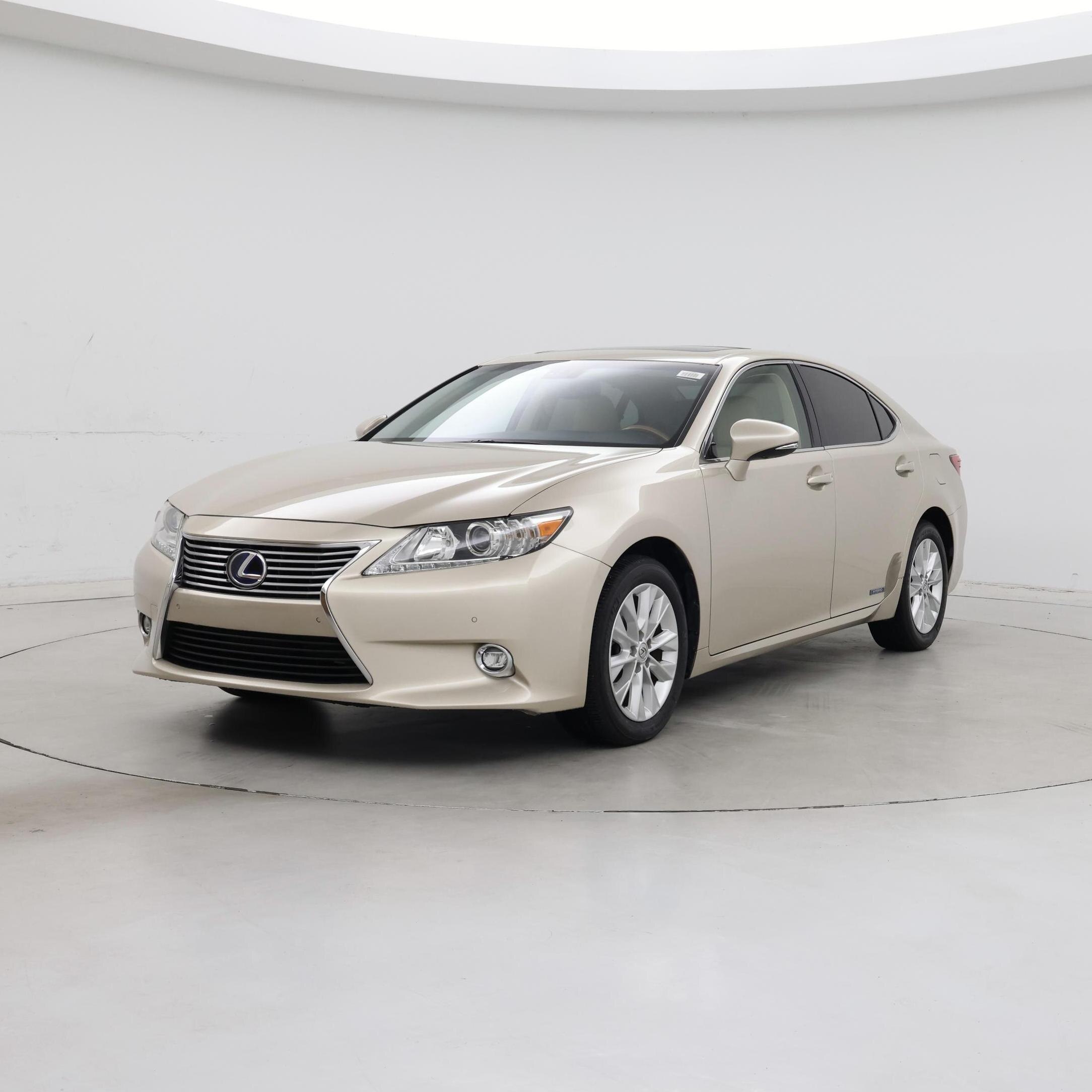 Thumbnail: 2014 Lexus ES - 4