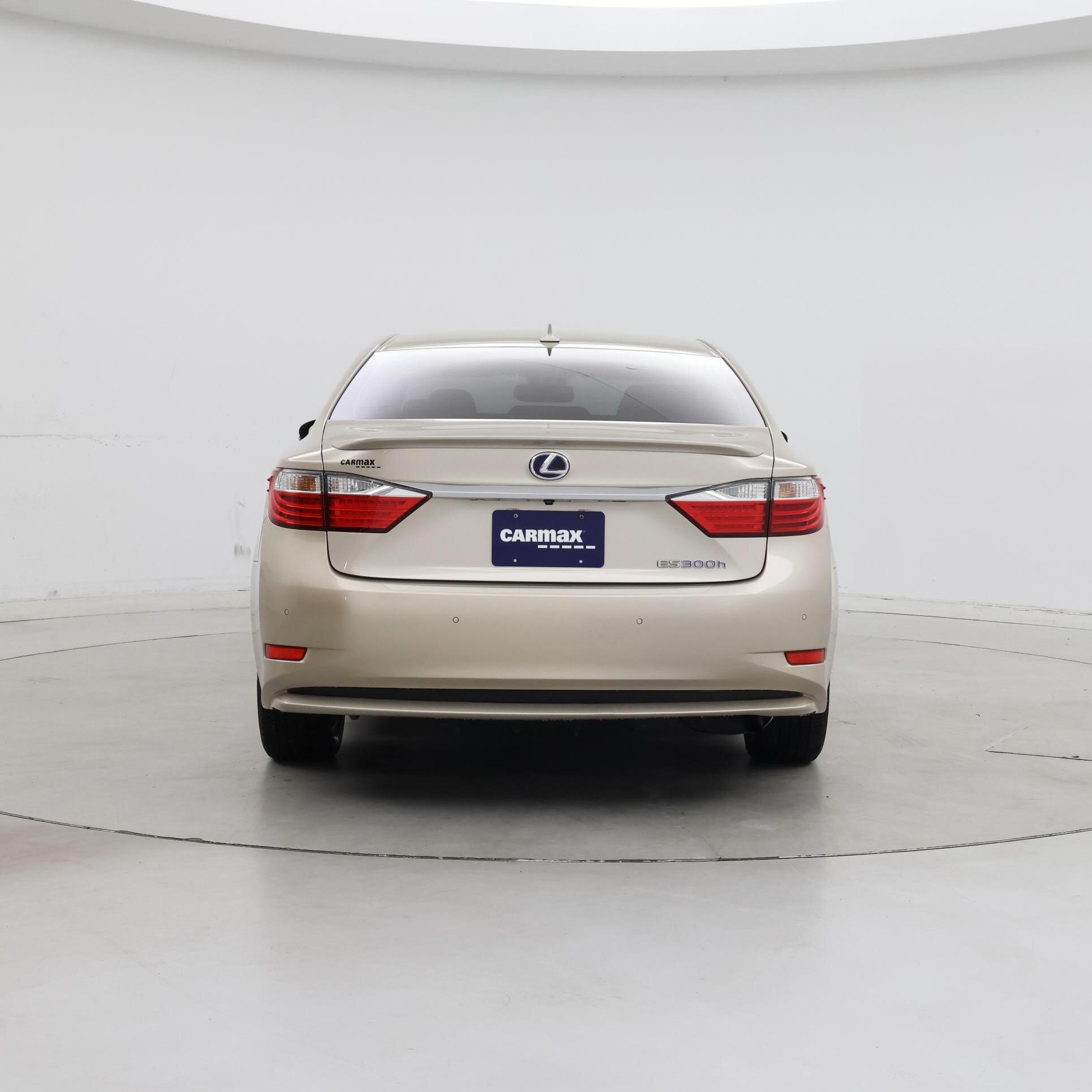 Thumbnail: 2014 Lexus ES - 6