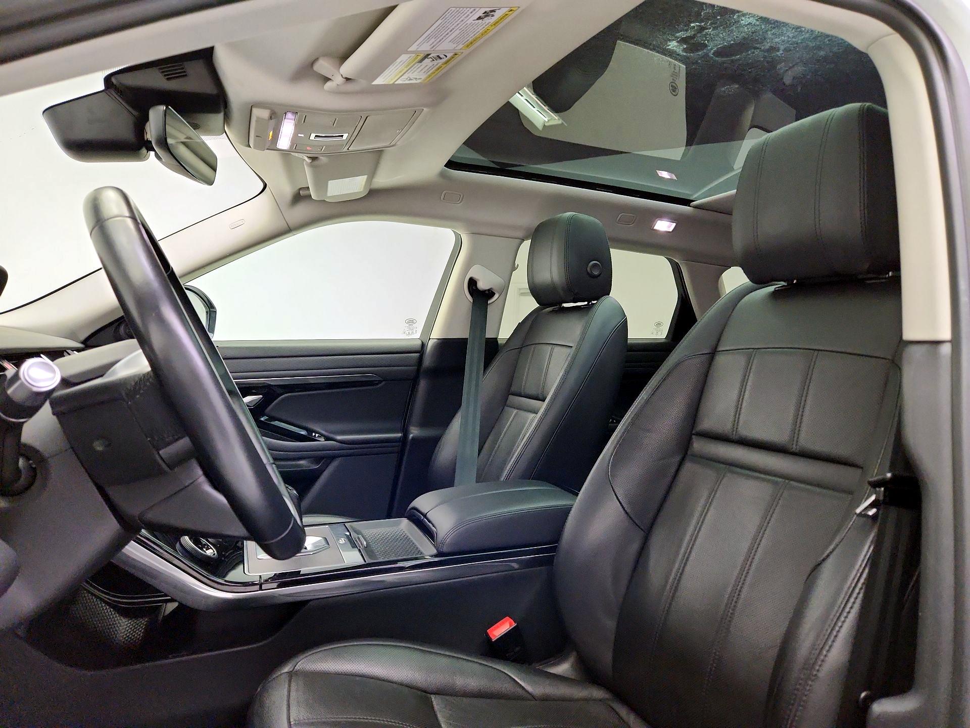 Thumbnail: 2020 Land Rover Range Rover Evoque - 20