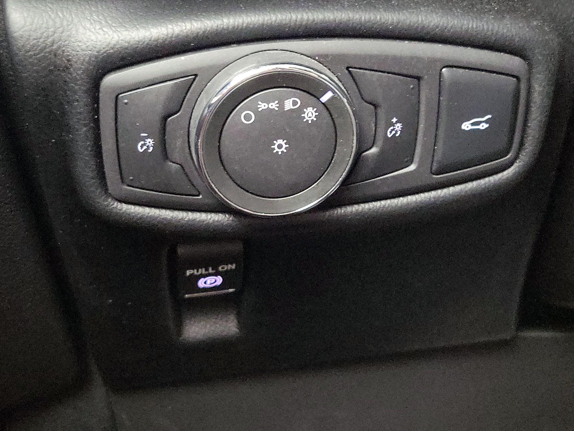 Thumbnail: 2016 Lincoln MKX - 13