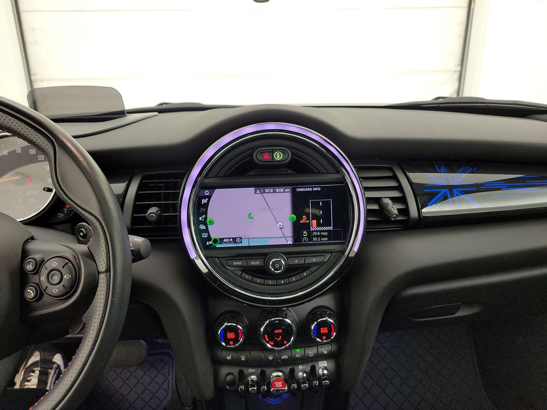 Thumbnail: 2020 MINI Cooper Hardtop - 9