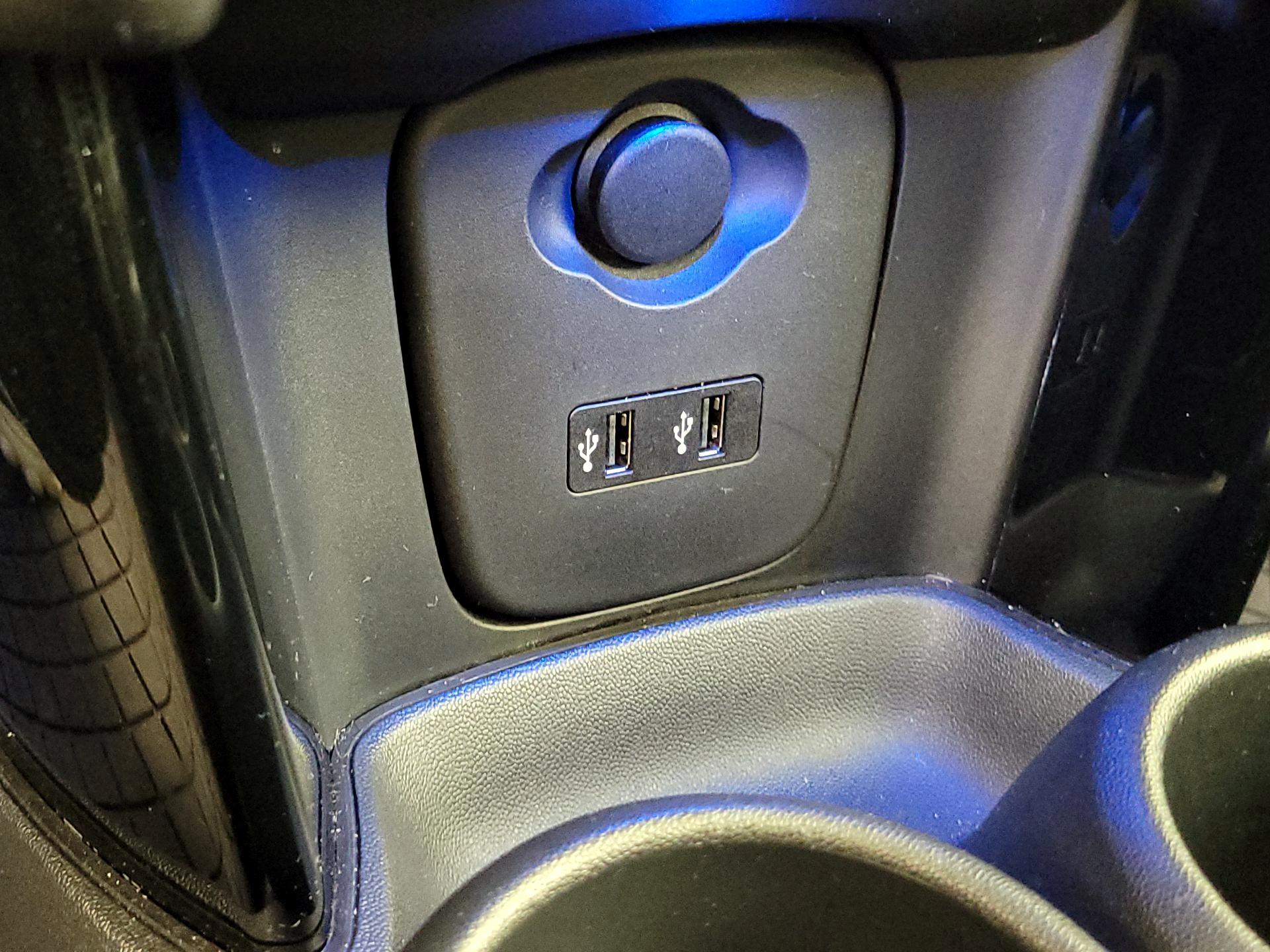 Thumbnail: 2020 MINI Cooper Hardtop - 19