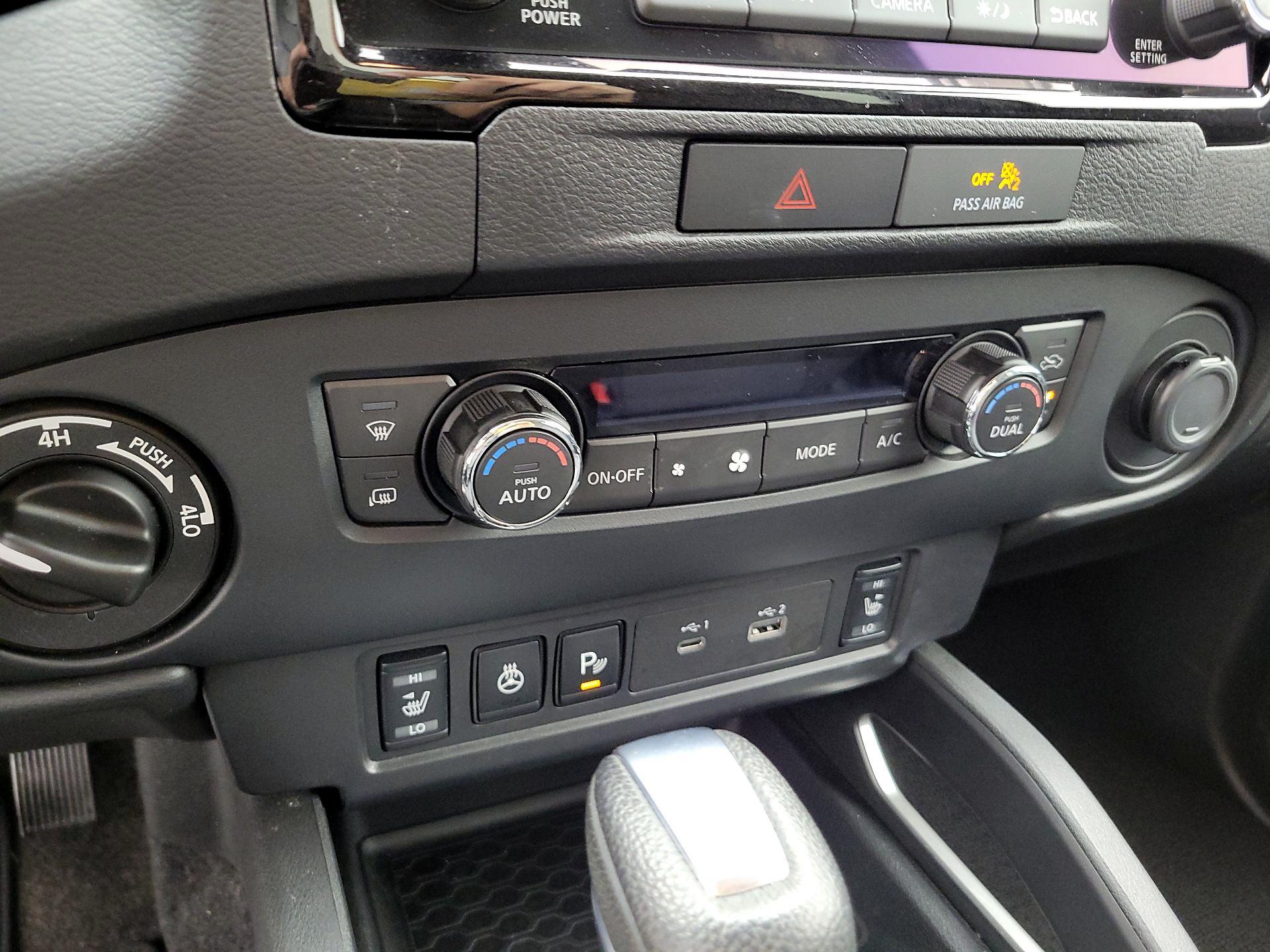 Thumbnail: 2022 Nissan Frontier - 16