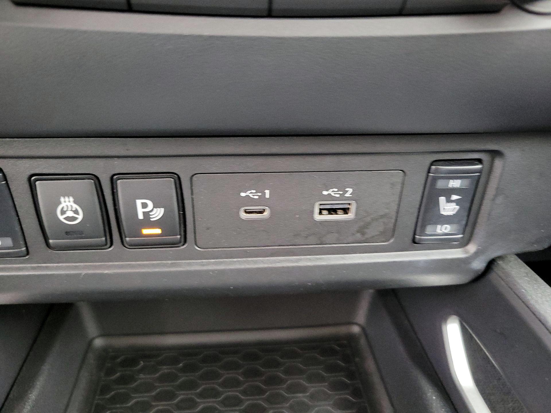 Thumbnail: 2022 Nissan Frontier - 18