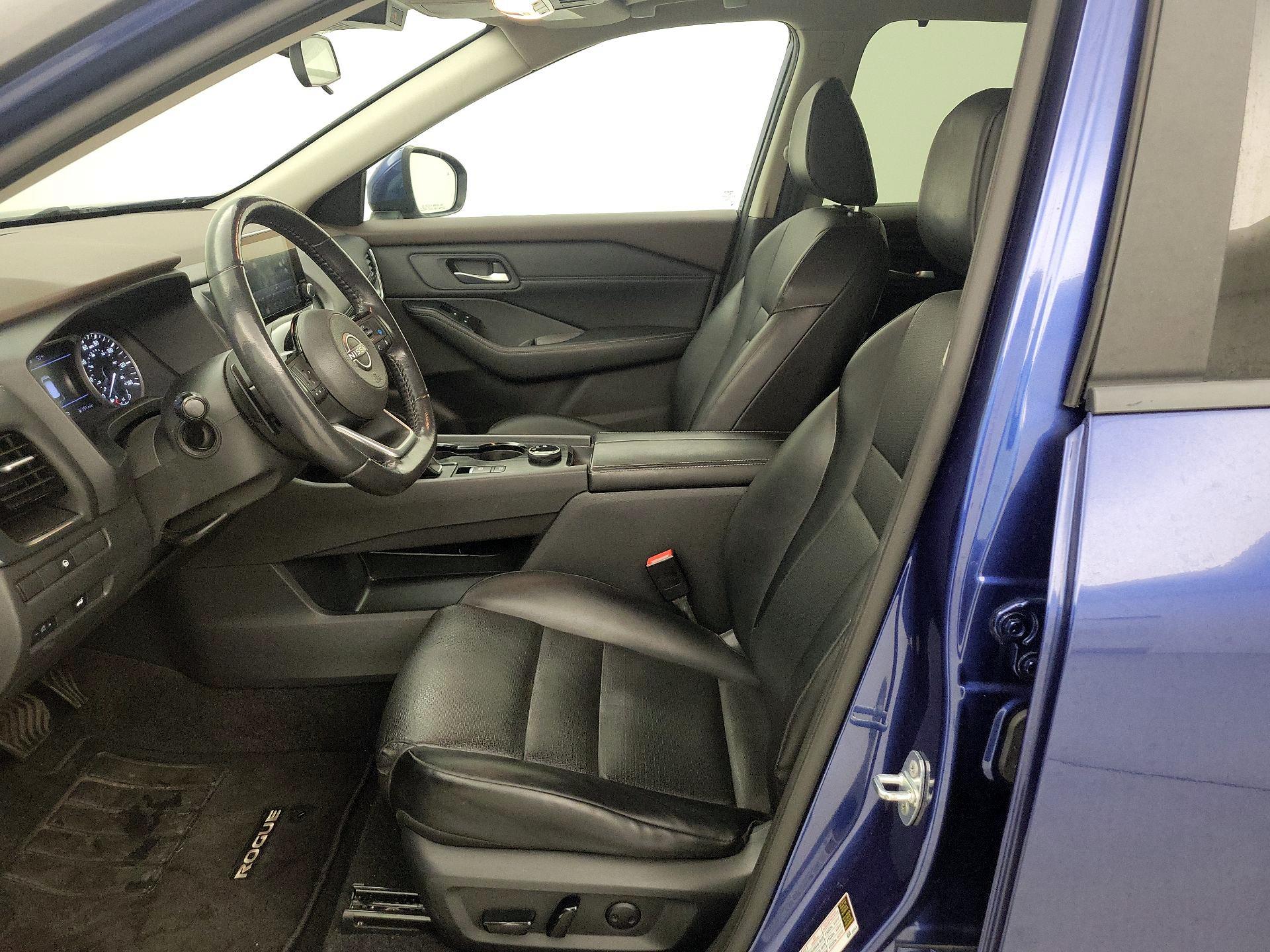 Thumbnail: 2023 Nissan Rogue - 11