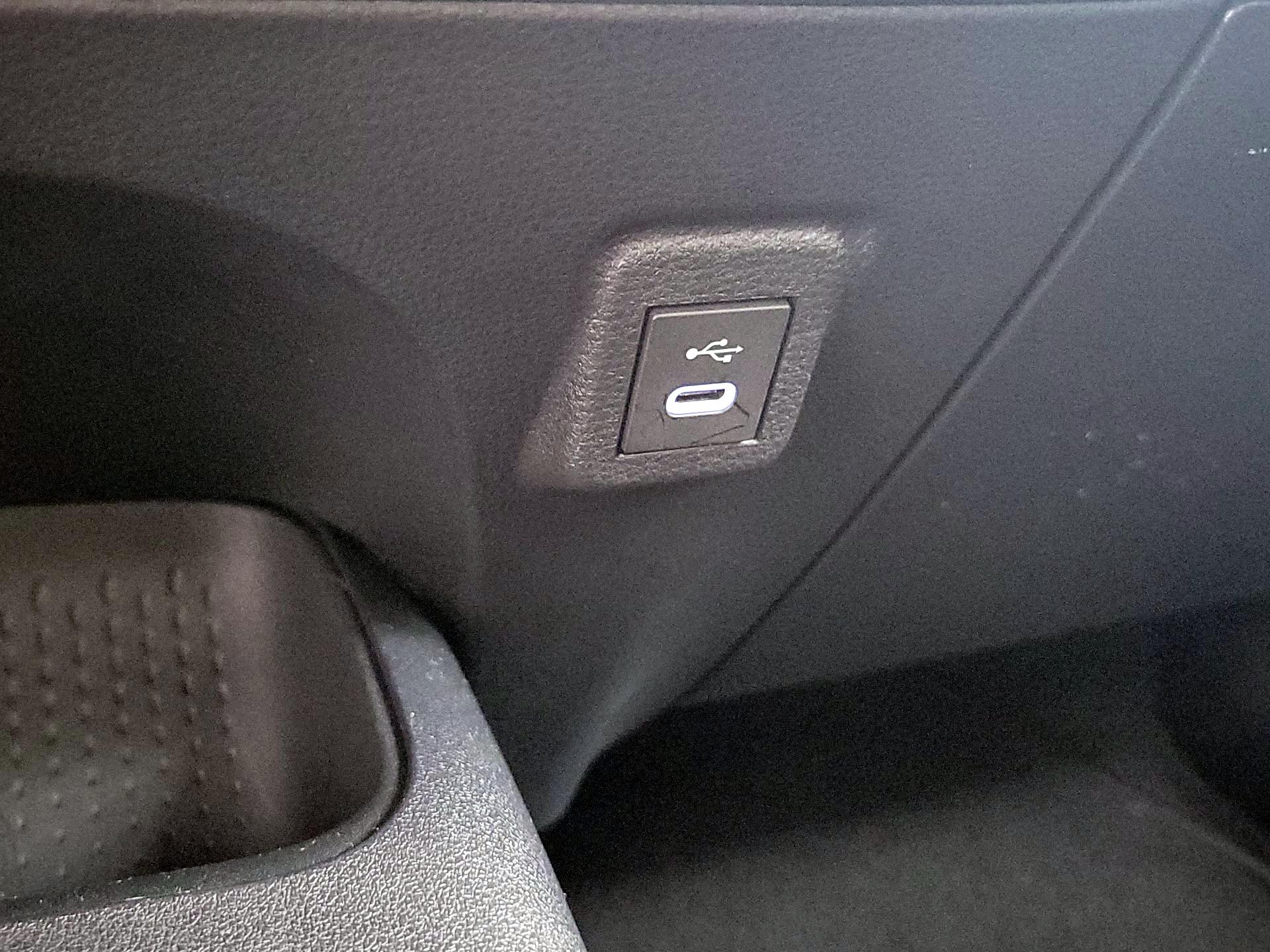 Thumbnail: 2025 Toyota Corolla - 19