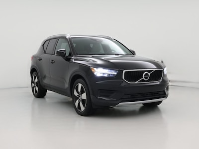 2020 Volvo XC40 T4 Momentum
